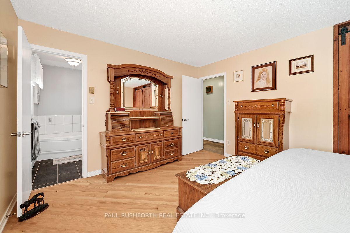 Photo 18 of 2362 Russland Road, Russell, Russell Twp — HOMEH