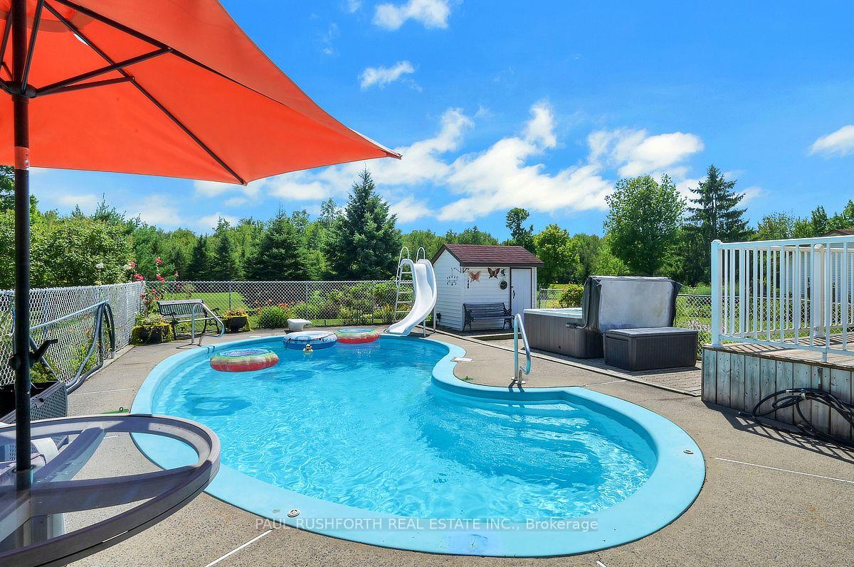 Photo 39 of 2362 Russland Road, Russell, Russell Twp — HOMEH