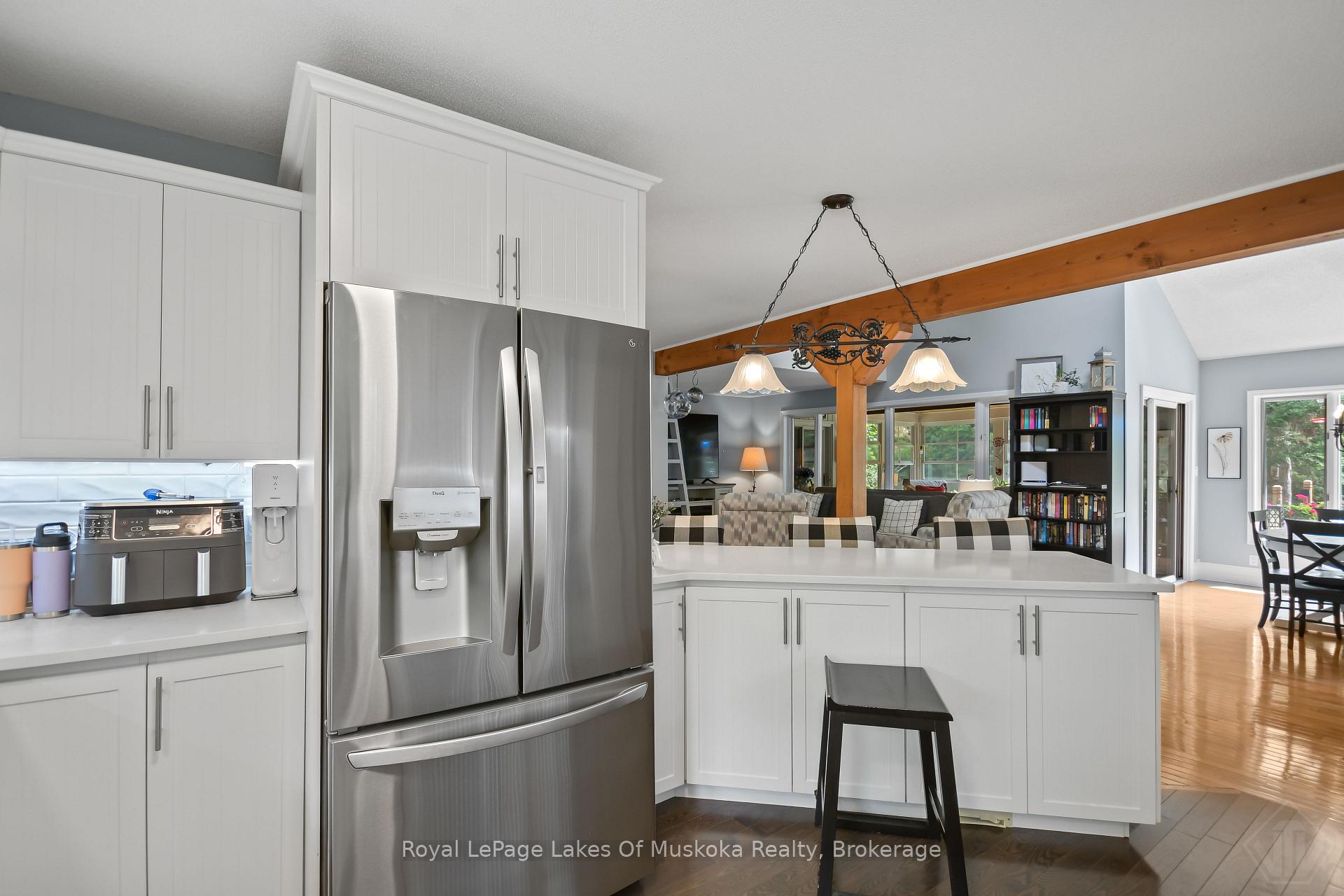 Photo 8 of 15 Summer Lane, Bracebridge, Draper — HOMEH