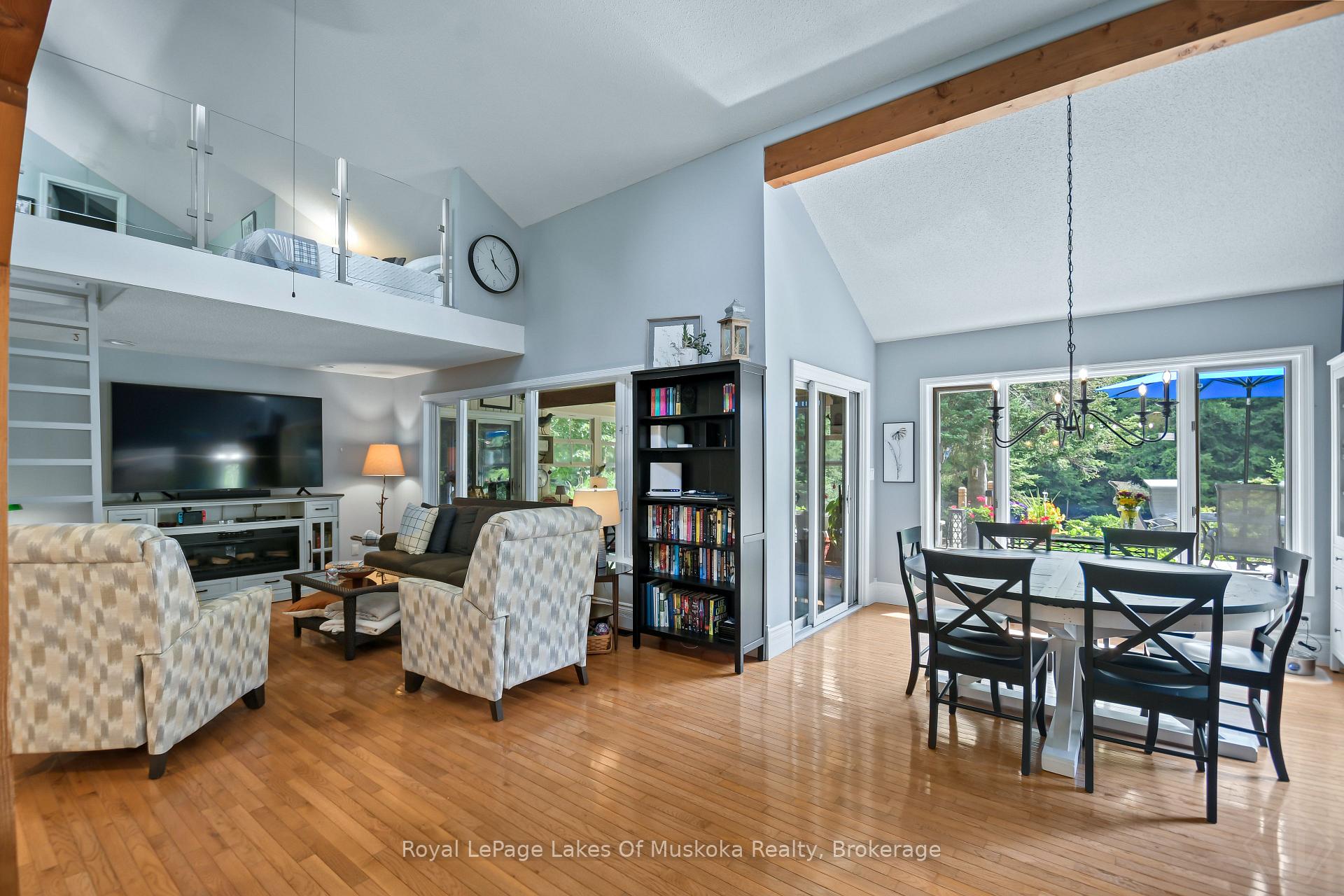 Photo 12 of 15 Summer Lane, Bracebridge, Draper — HOMEH