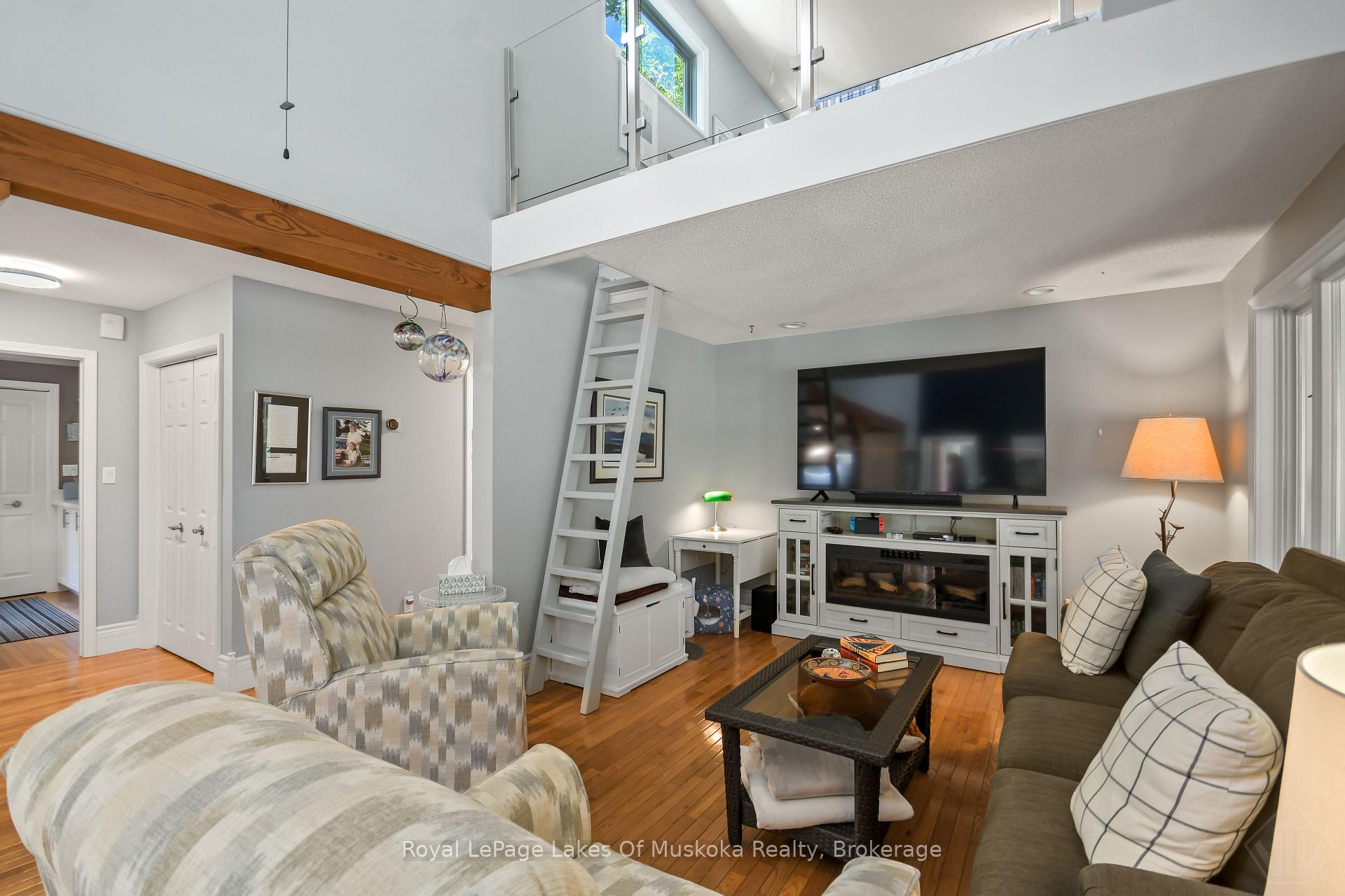 Photo 14 of 15 Summer Lane, Bracebridge, Draper — HOMEH