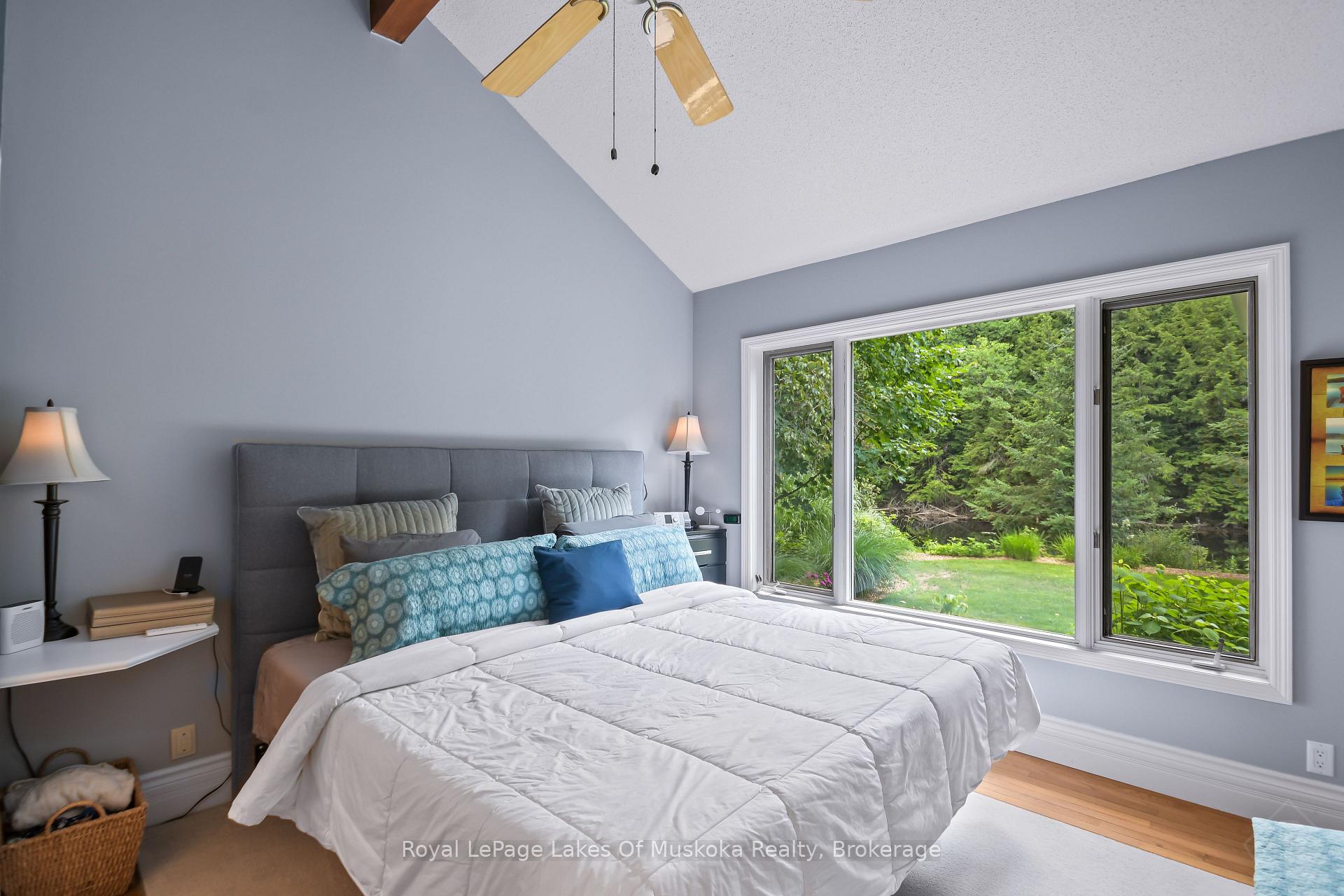 Photo 20 of 15 Summer Lane, Bracebridge, Draper — HOMEH