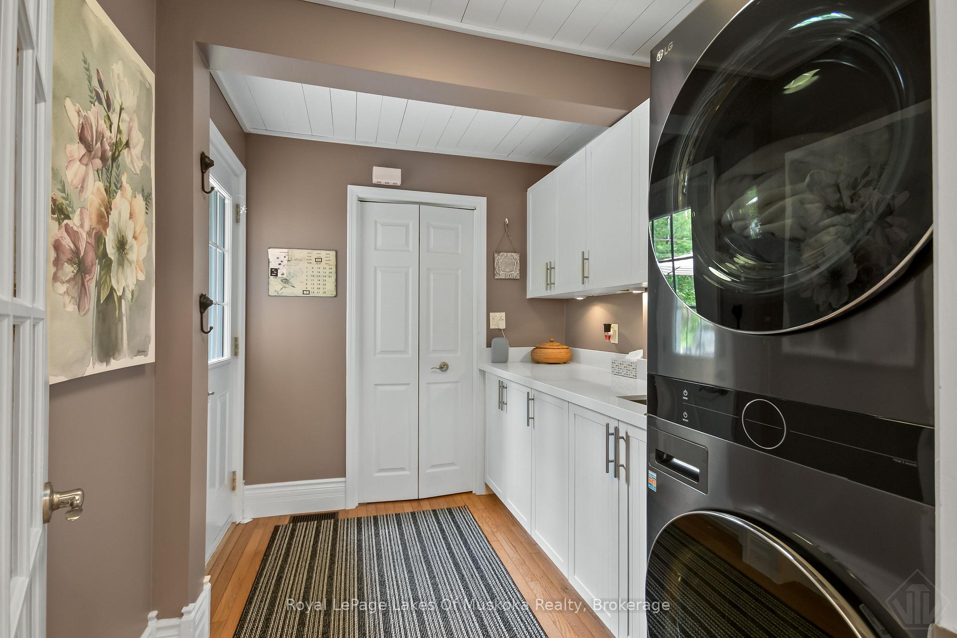 Photo 27 of 15 Summer Lane, Bracebridge, Draper — HOMEH
