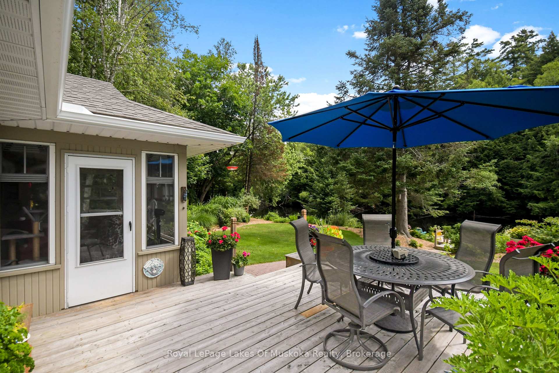 Photo 47 of 15 Summer Lane, Bracebridge, Draper — HOMEH