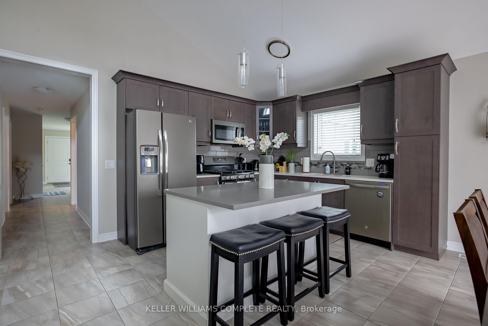 Photo 14 of 18 Secord Street, Thorold, Hurricane/Merrittville — HOMEH