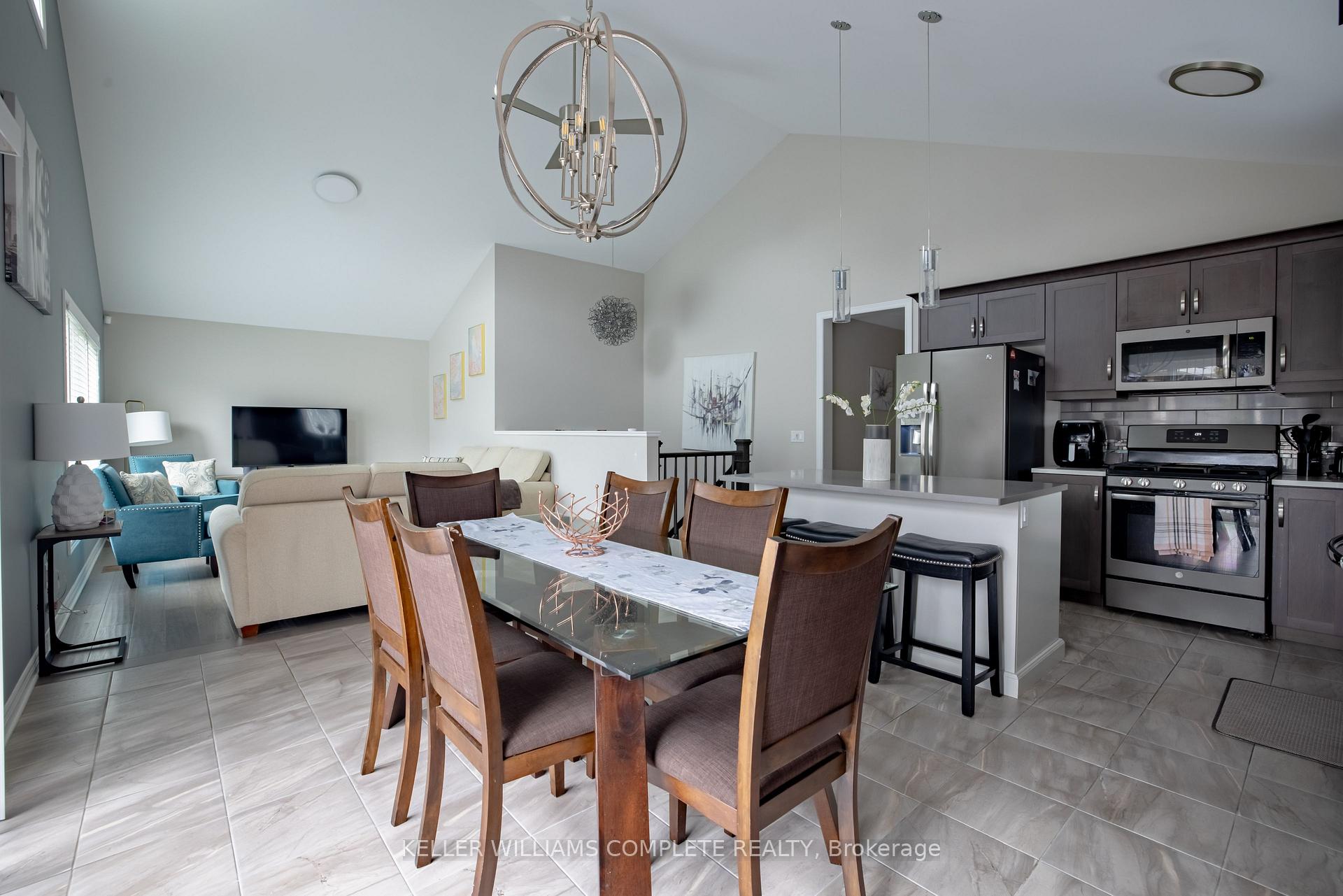 Photo 17 of 18 Secord Street, Thorold, Hurricane/Merrittville — HOMEH