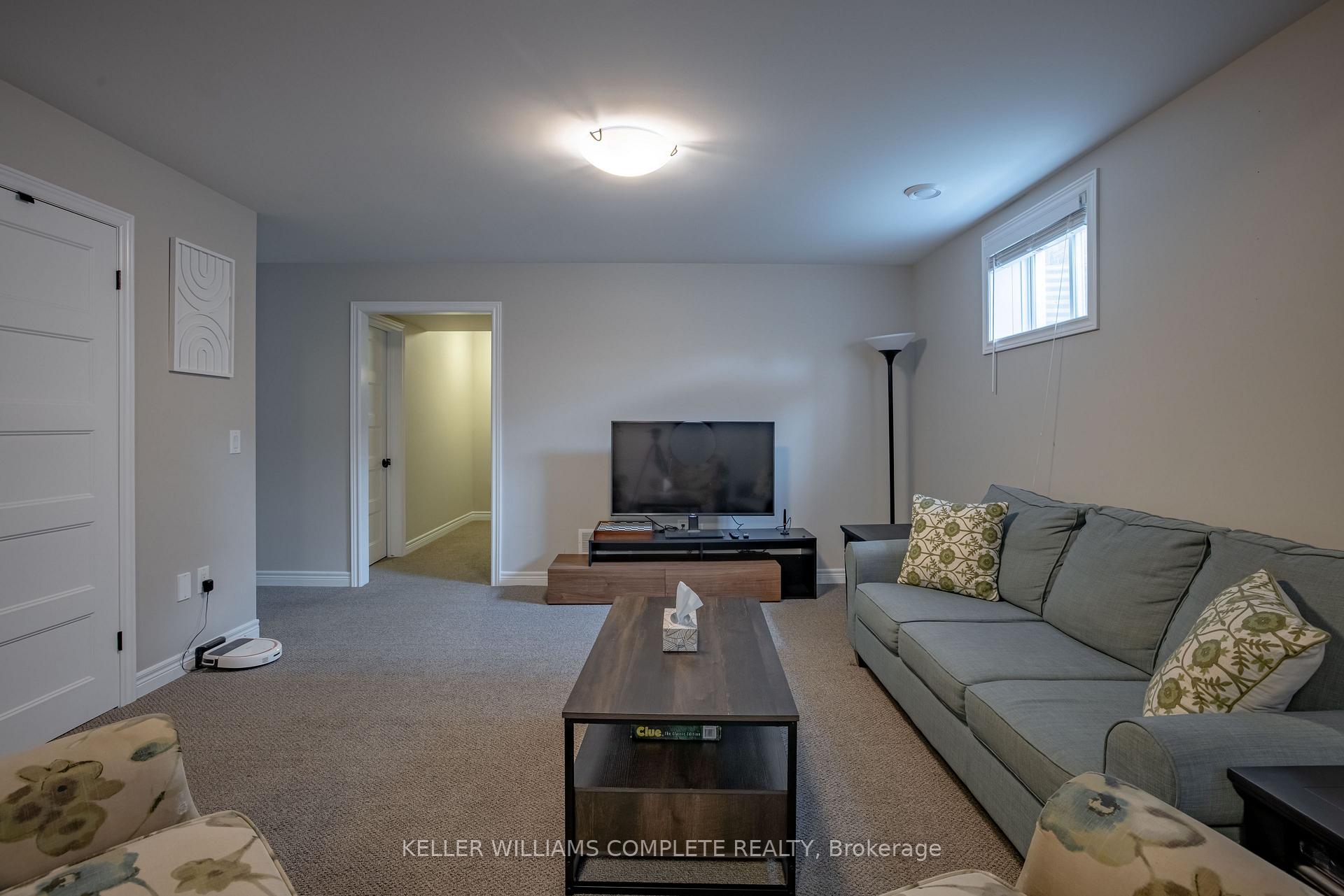Photo 22 of 18 Secord Street, Thorold, Hurricane/Merrittville — HOMEH