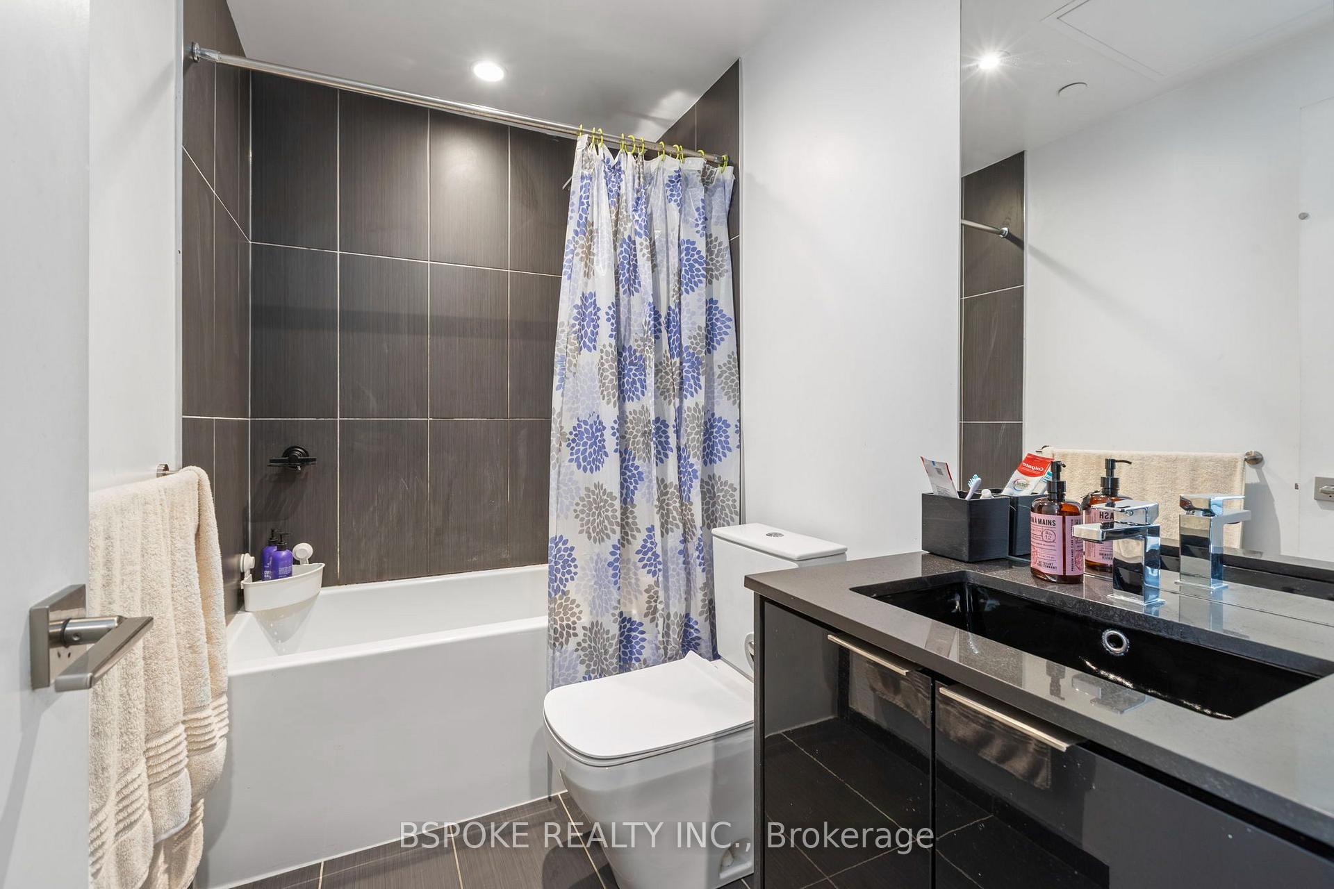 Photo 18 of Unit 4207, 70 Temperance Street, Toronto, Bay Street Corridor — HOMEH
