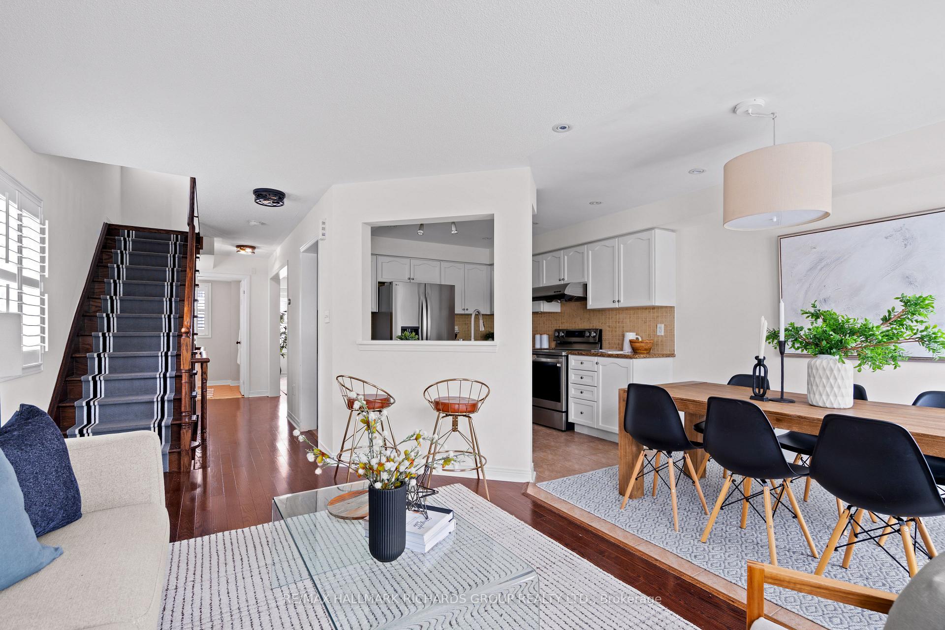 Photo 12 of 91 Wilkes Crescent, Scarborough, Clairlea-Birchmount — HOMEH