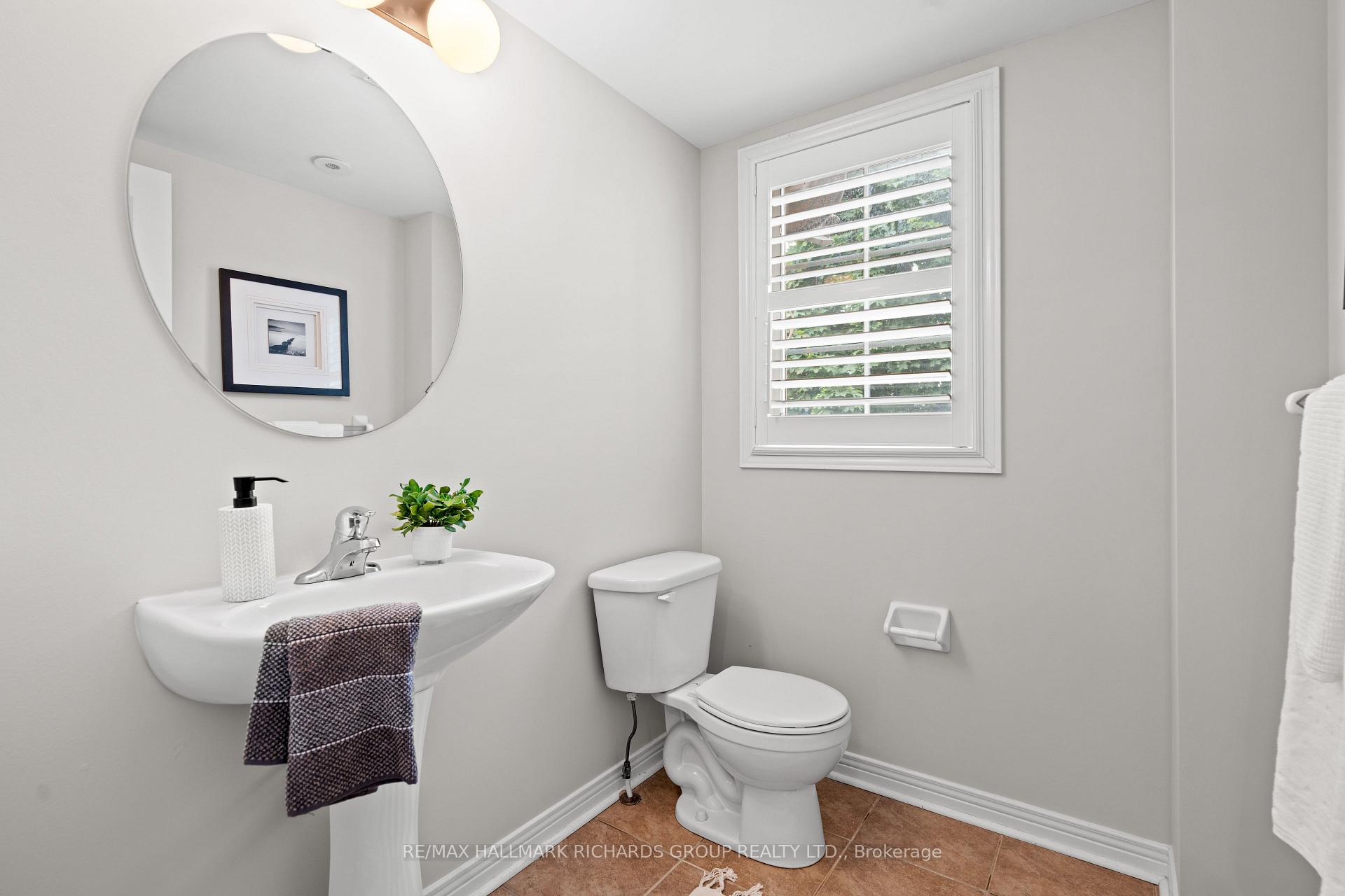 Photo 16 of 91 Wilkes Crescent, Scarborough, Clairlea-Birchmount — HOMEH