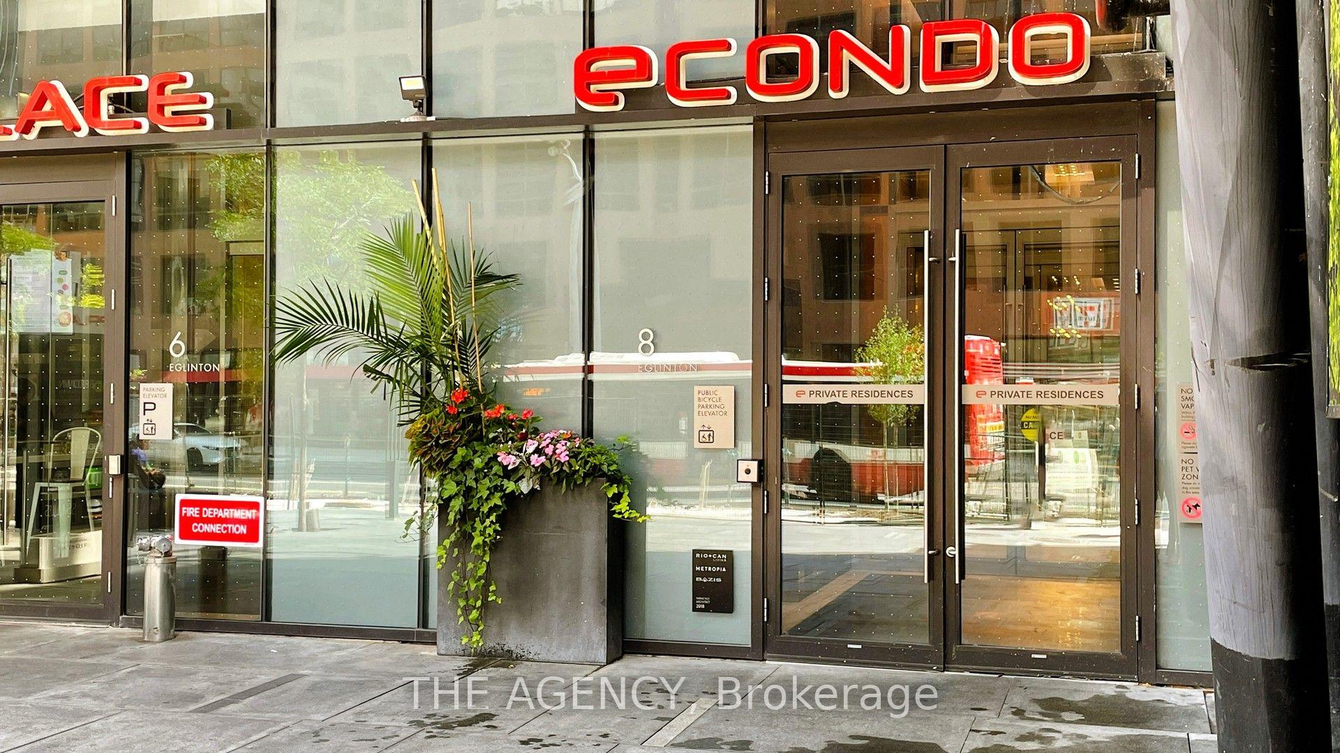 Photo 3 of Unit 3001, 8 Eglinton Avenue E, Toronto, Mount Pleasant West — HOMEH