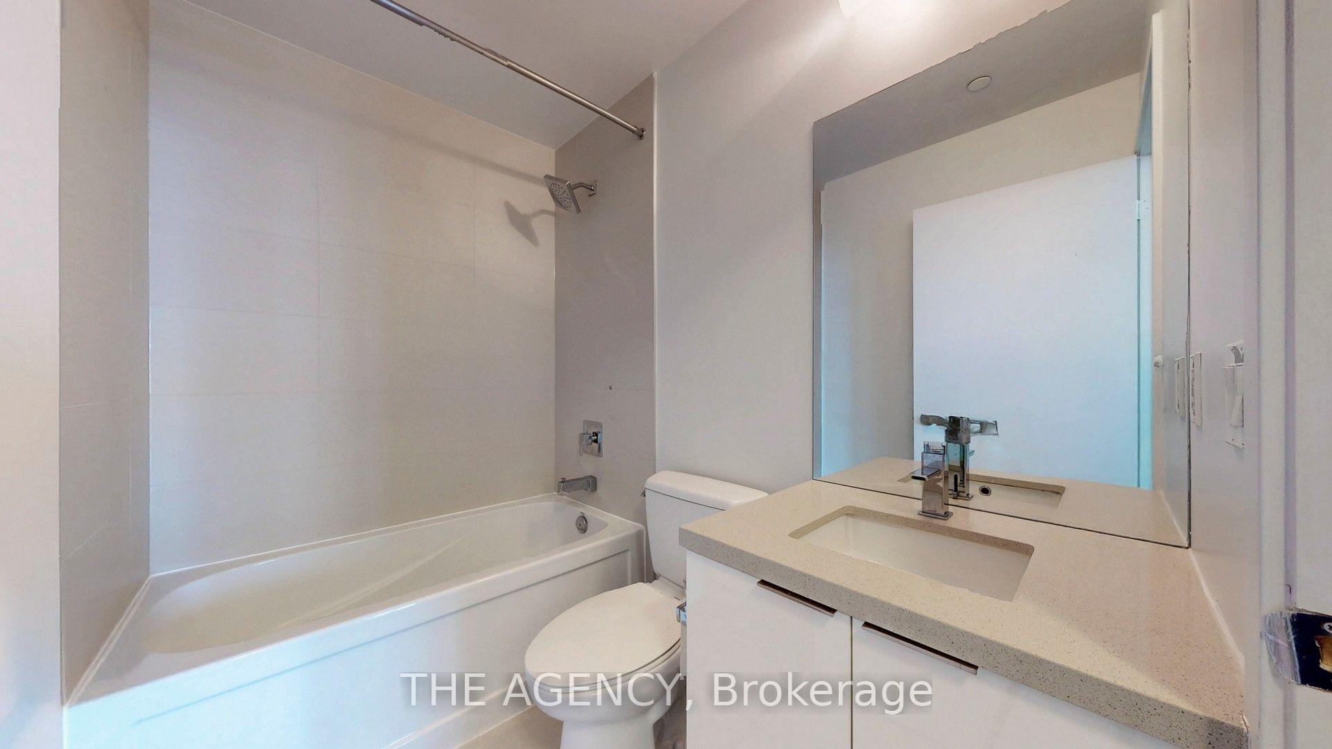 Photo 17 of Unit 3001, 8 Eglinton Avenue E, Toronto, Mount Pleasant West — HOMEH