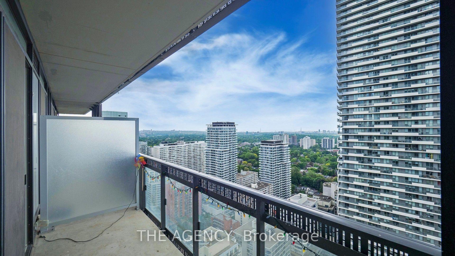 Photo 18 of Unit 3001, 8 Eglinton Avenue E, Toronto, Mount Pleasant West — HOMEH