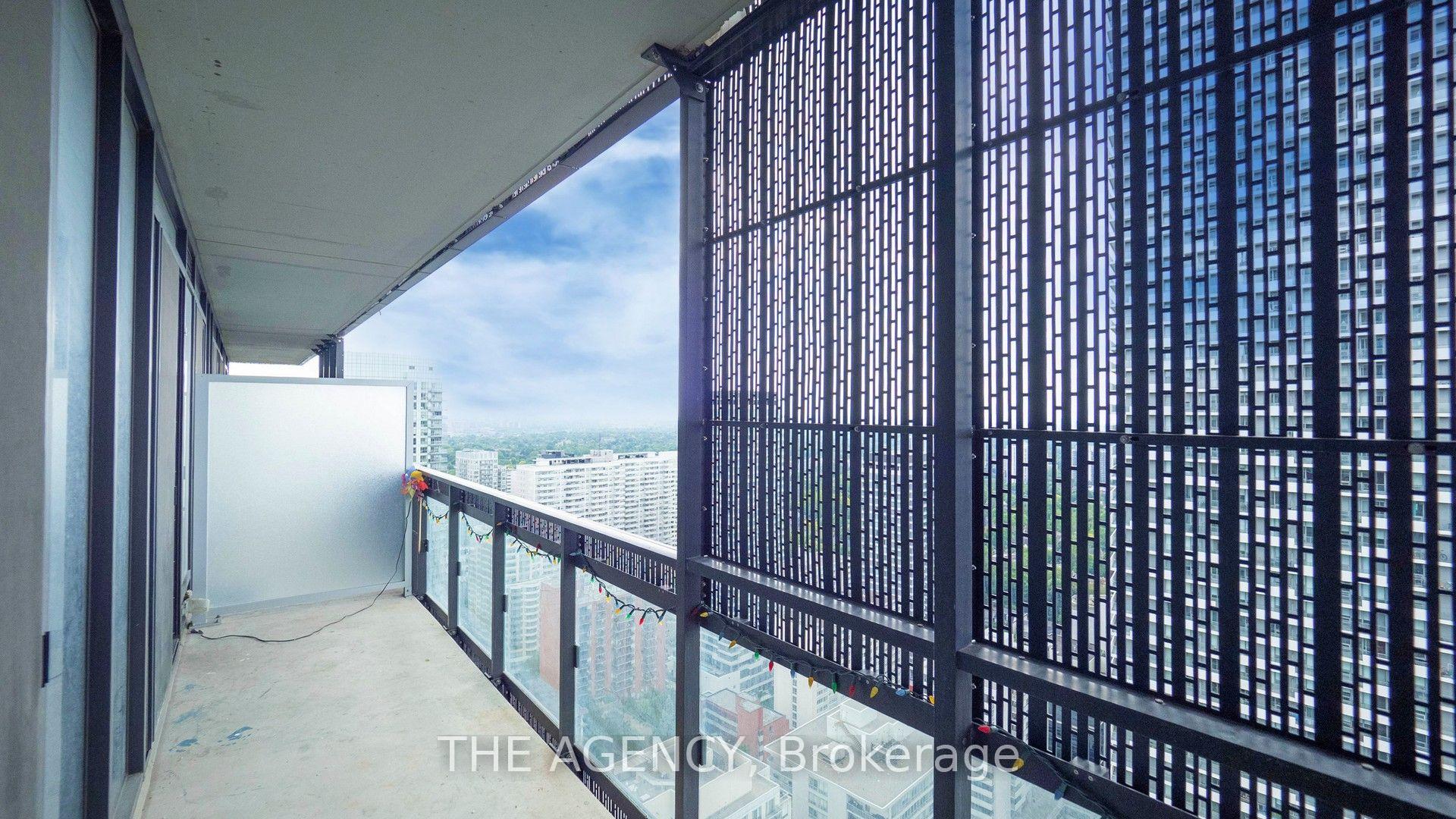 Photo 19 of Unit 3001, 8 Eglinton Avenue E, Toronto, Mount Pleasant West — HOMEH