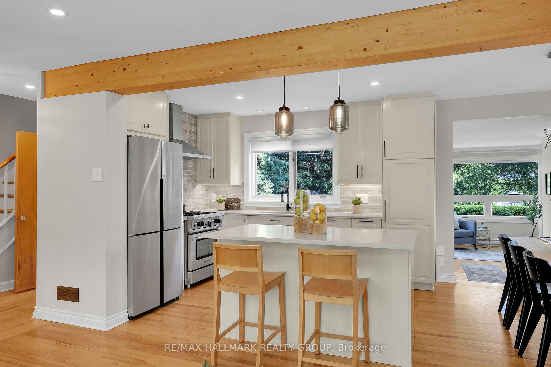 Photo 16 of 199 Rachael Avenue, Ottawa, Applewood Acres — HOMEH