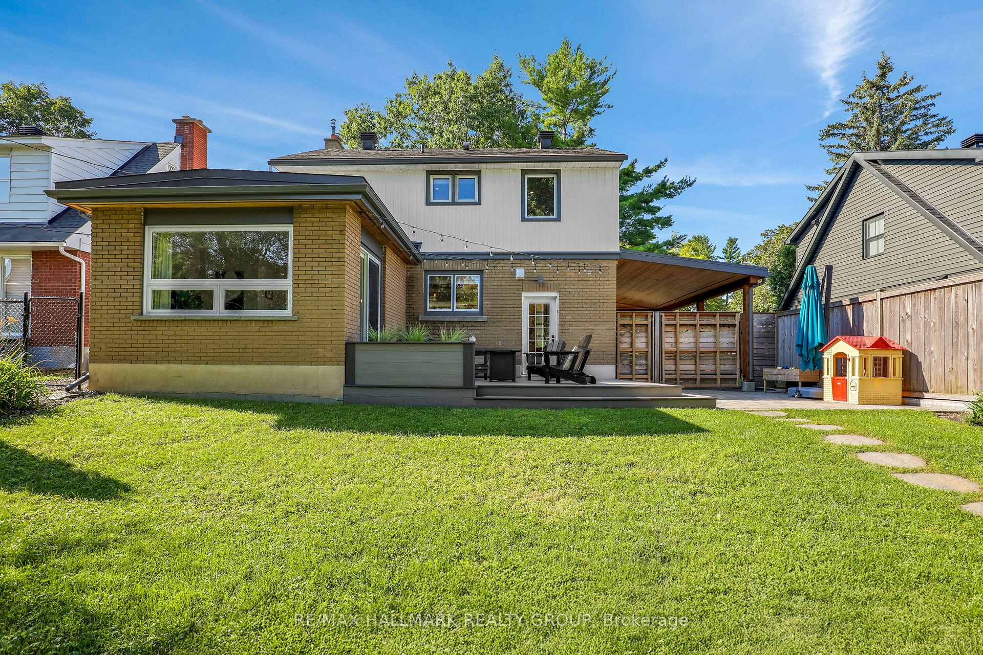 Photo 55 of 199 Rachael Avenue, Ottawa, Applewood Acres — HOMEH