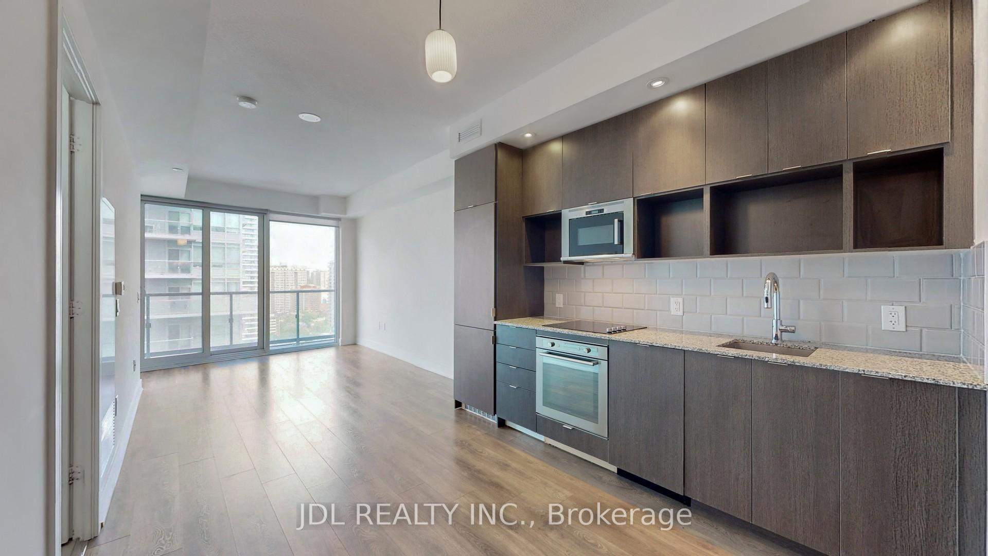 Photo 3 of Unit 2404, 89 Mcgill Street, Toronto, Church-Yonge Corridor — HOMEH