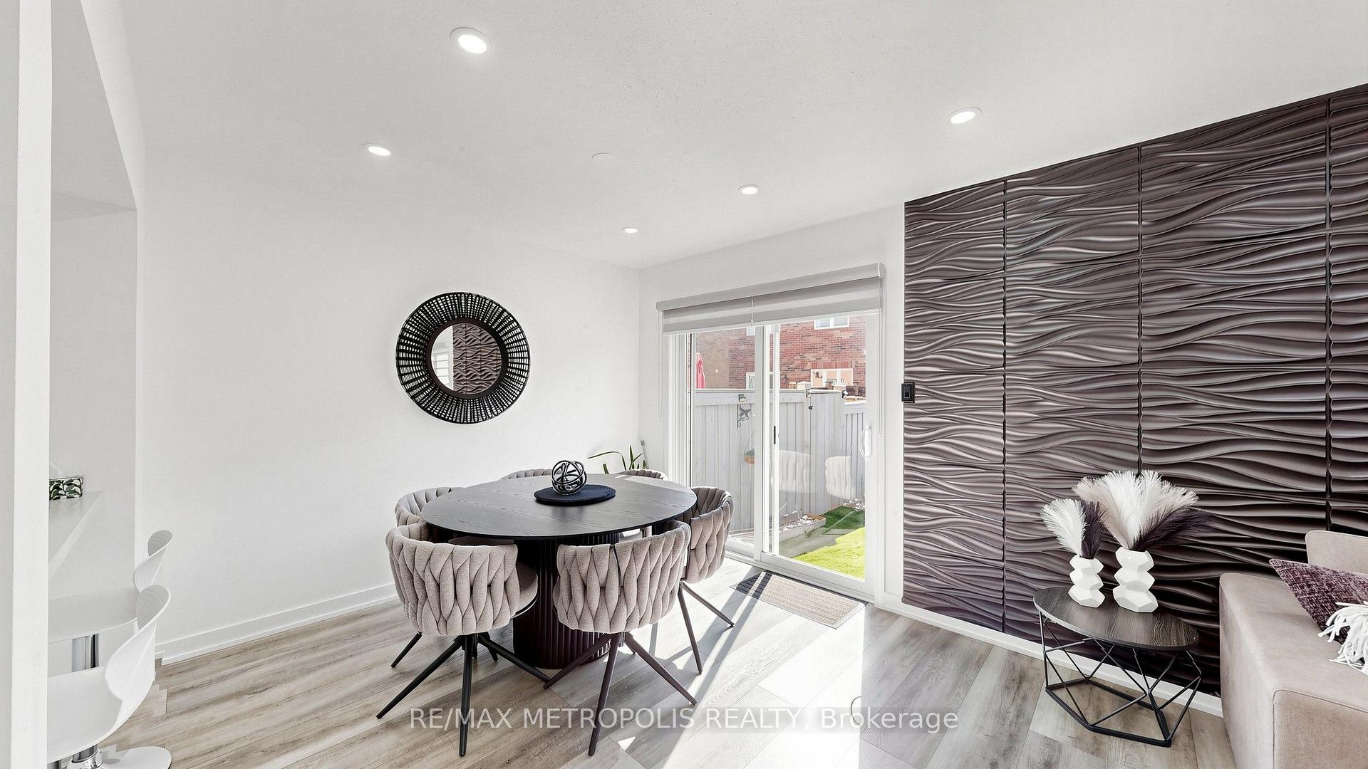 Photo 7 of 75 Willet Terrace, Milton, Harrison — HOMEH