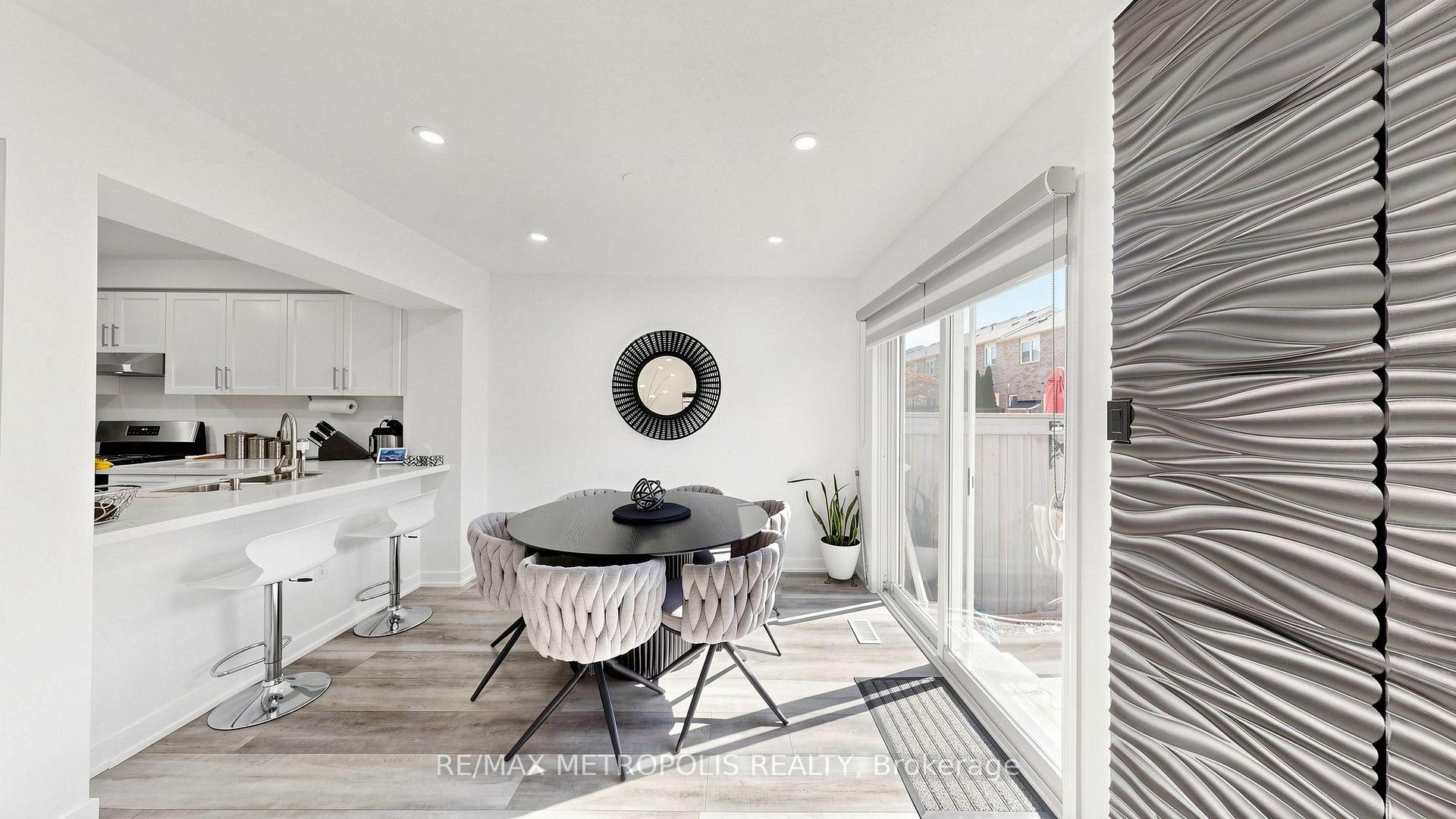 Photo 8 of 75 Willet Terrace, Milton, Harrison — HOMEH