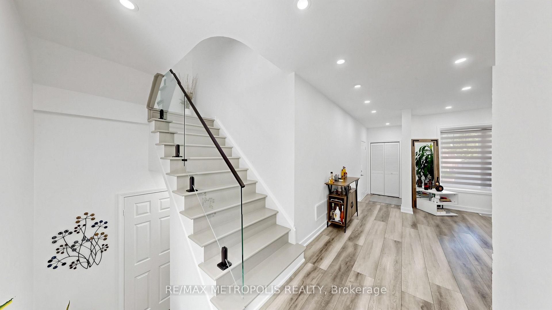 Photo 19 of 75 Willet Terrace, Milton, Harrison — HOMEH