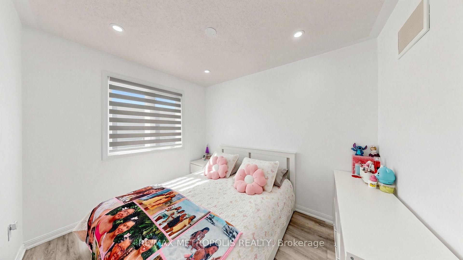 Photo 24 of 75 Willet Terrace, Milton, Harrison — HOMEH