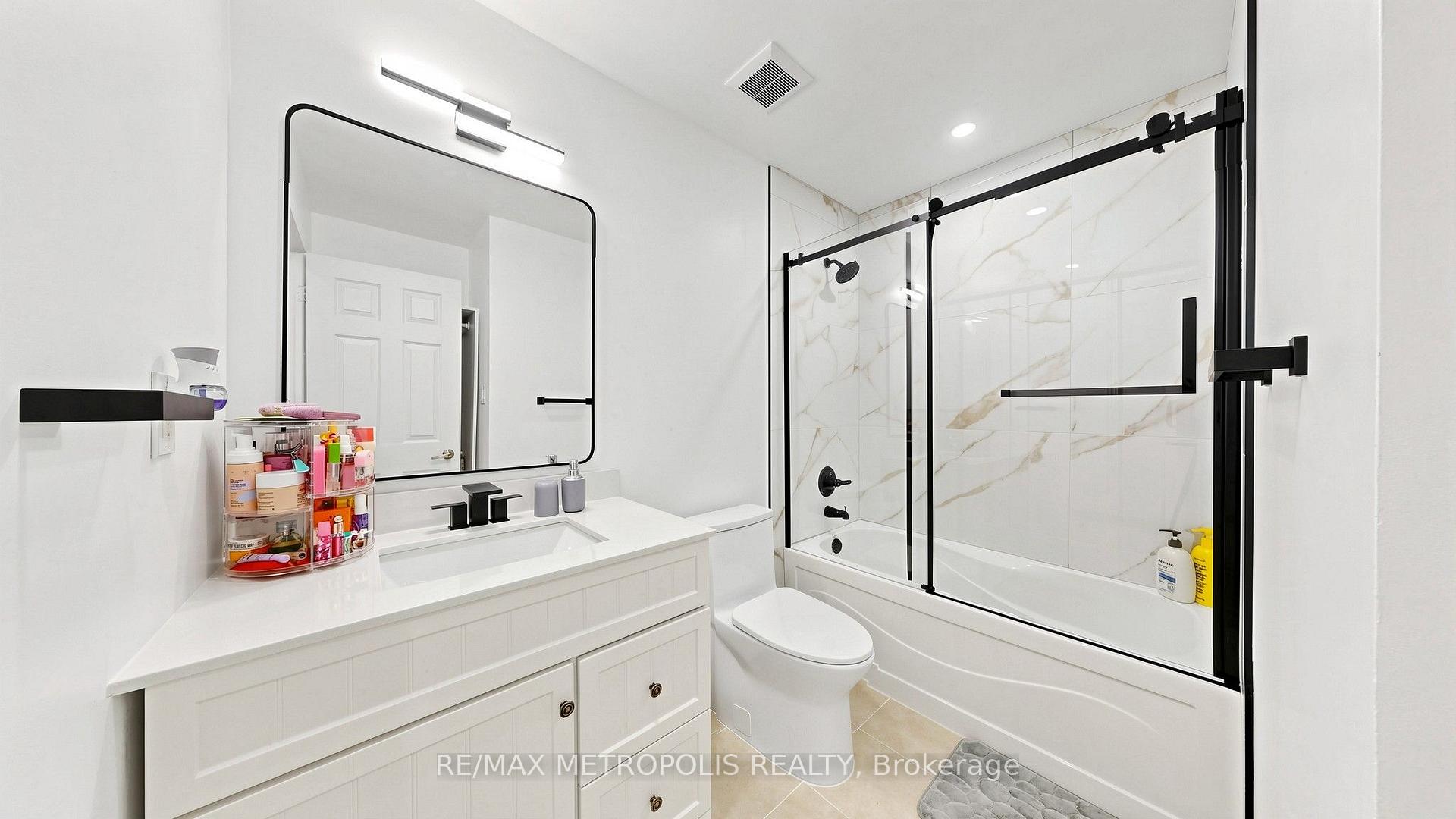 Photo 31 of 75 Willet Terrace, Milton, Harrison — HOMEH