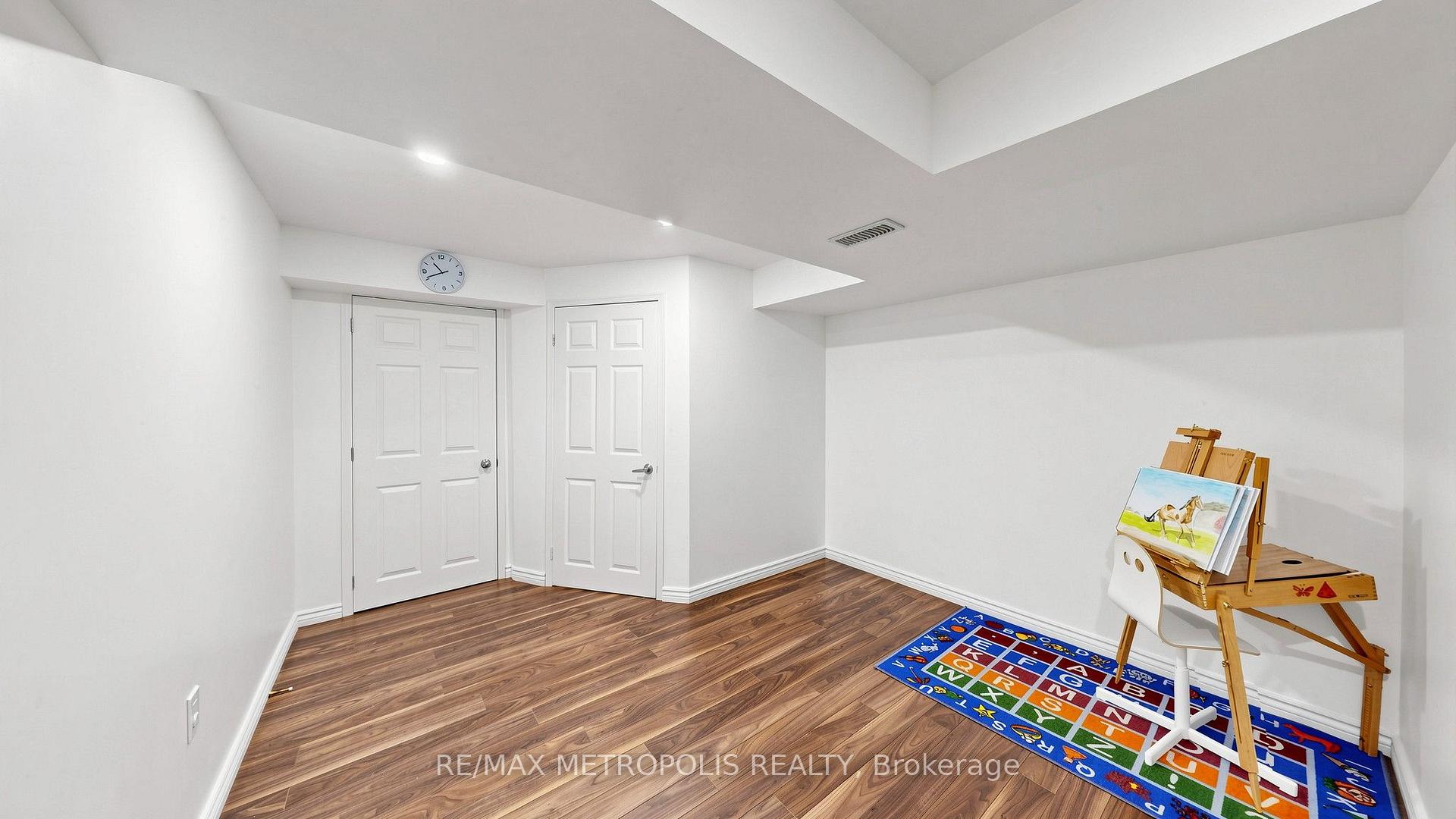 Photo 35 of 75 Willet Terrace, Milton, Harrison — HOMEH