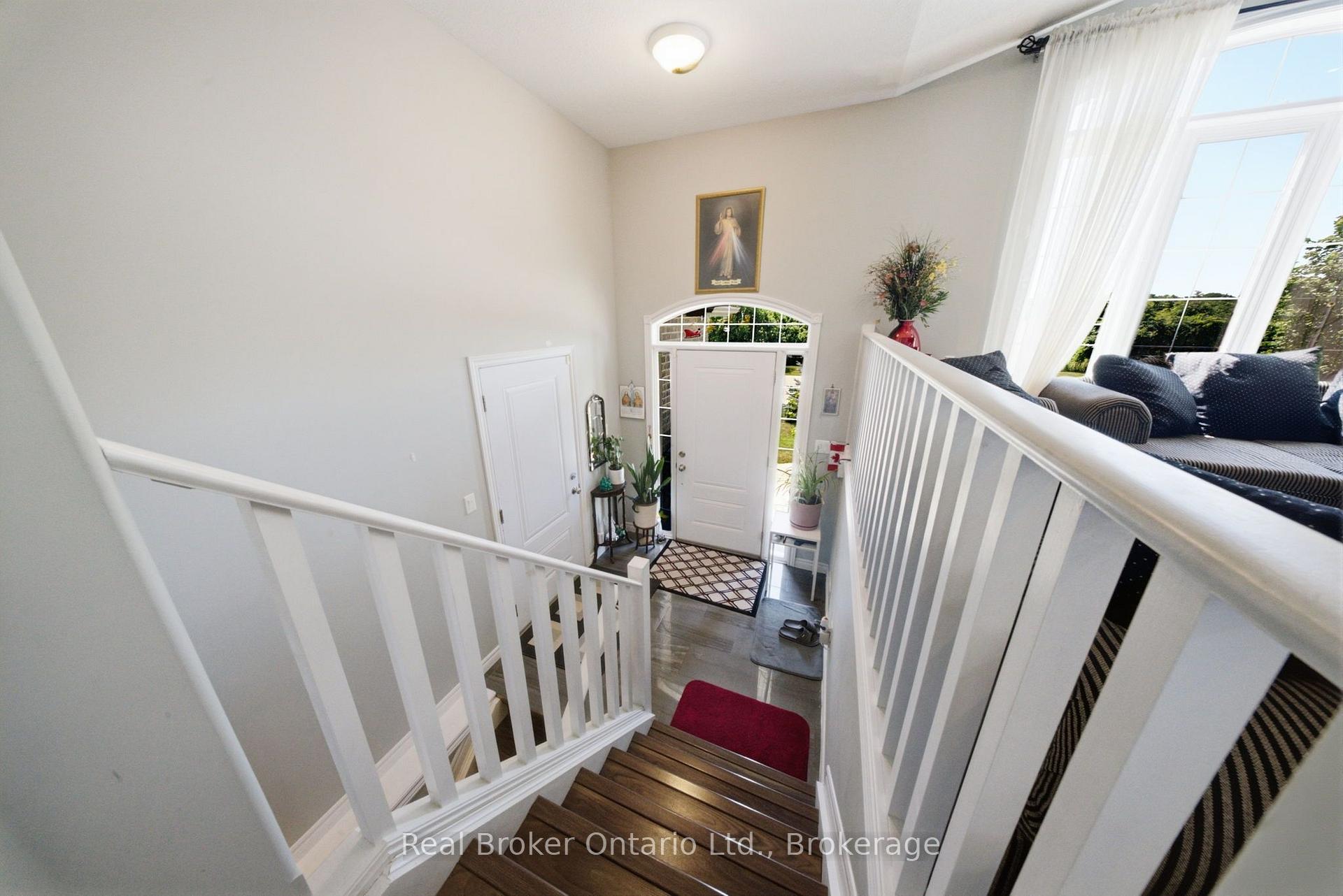 Photo 5 of 360 Dover Avenue, Norfolk, Port Dover — HOMEH