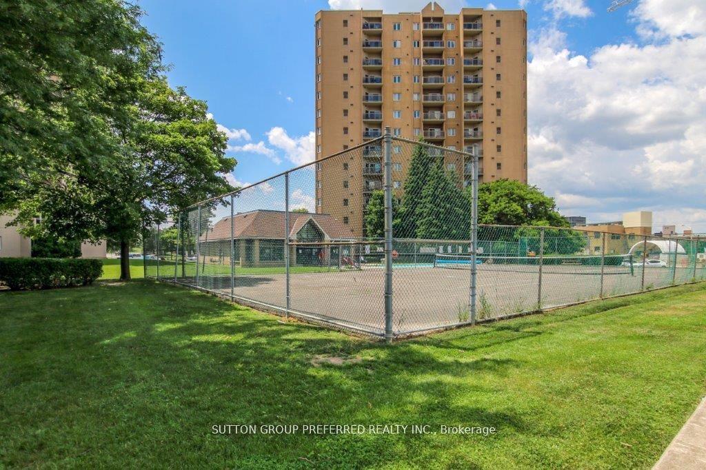 Photo 8 of Unit 202, 860 Commissioners Road E, London, South H — HOMEH
