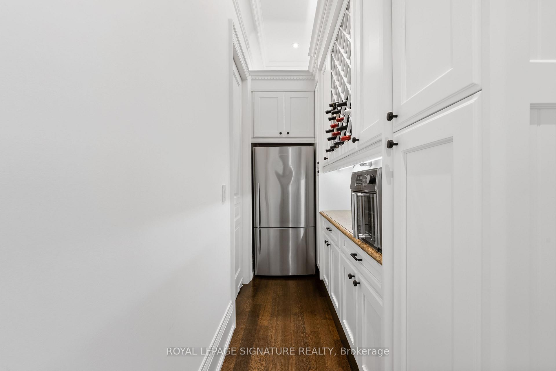 Photo 16 of 2 Spirea Court, Markham, Bayview Glen — HOMEH