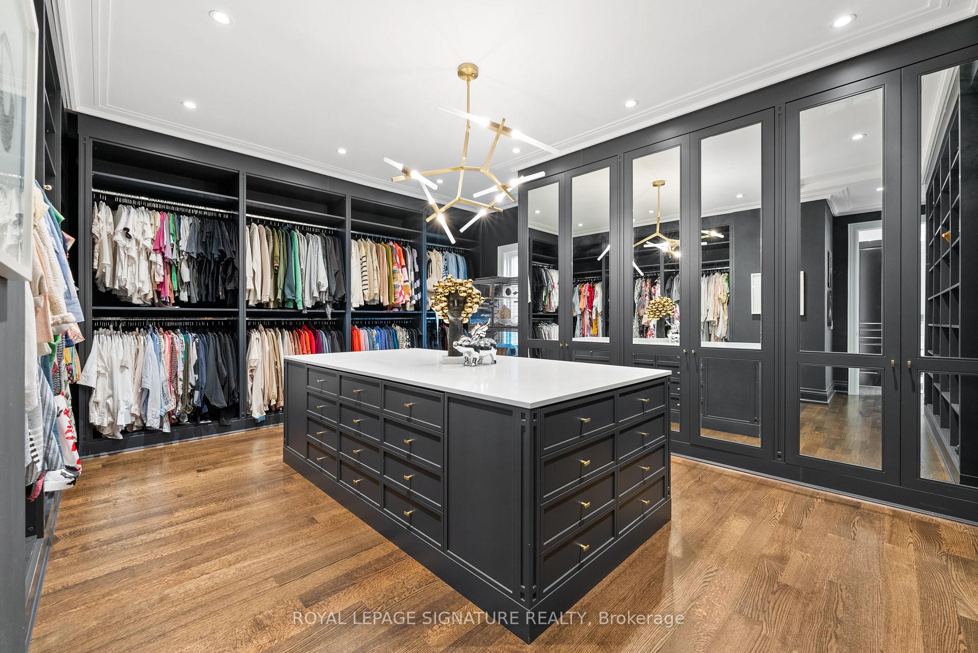 Photo 27 of 2 Spirea Court, Markham, Bayview Glen — HOMEH