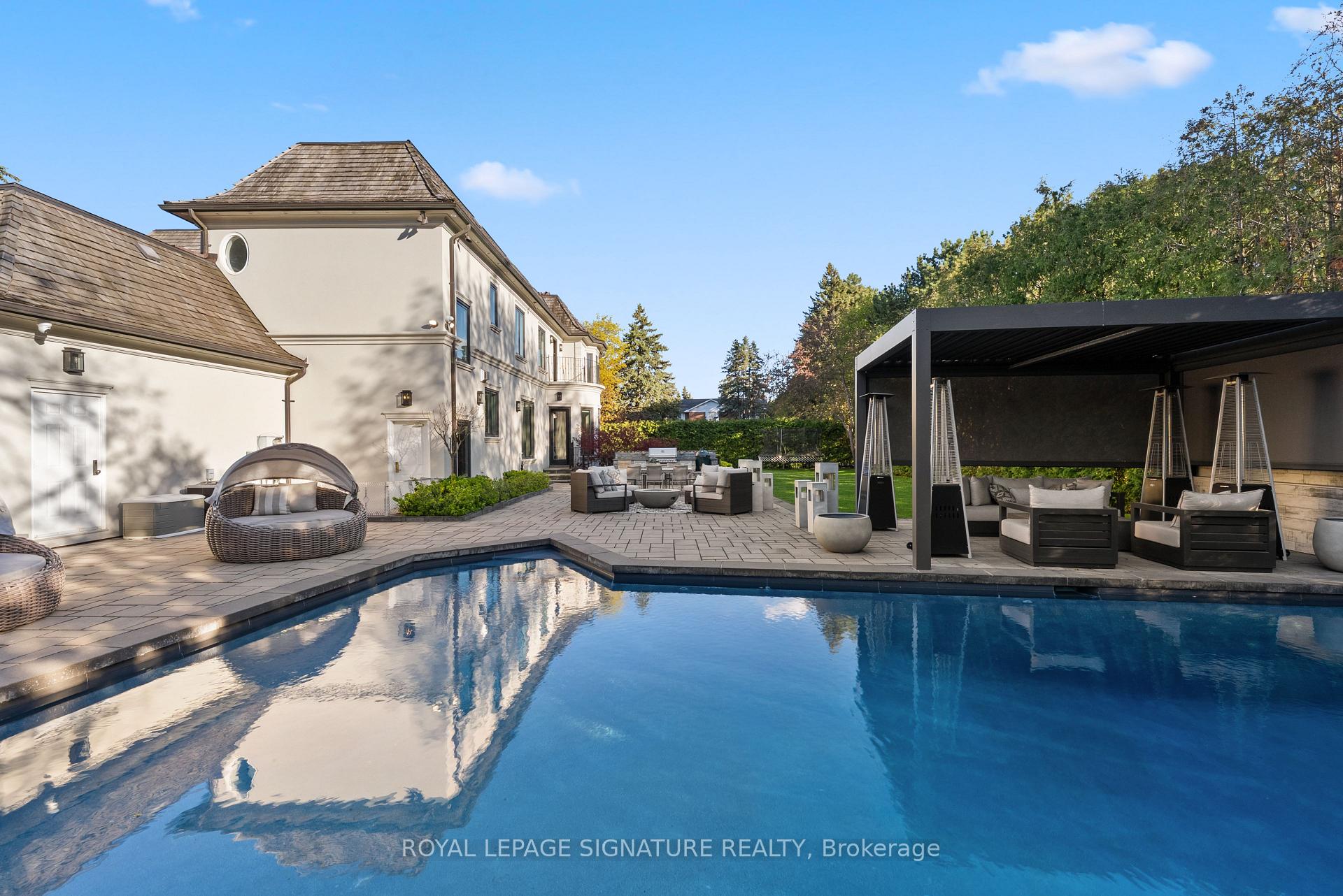 Photo 42 of 2 Spirea Court, Markham, Bayview Glen — HOMEH
