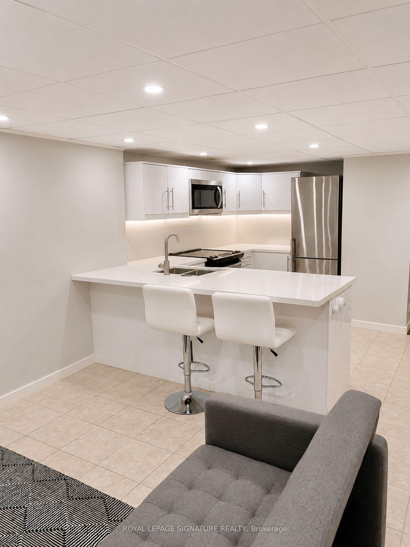 Photo 4 of Unit Lower, 226 Shaw Street, Toronto, Trinity-Bellwoods — HOMEH
