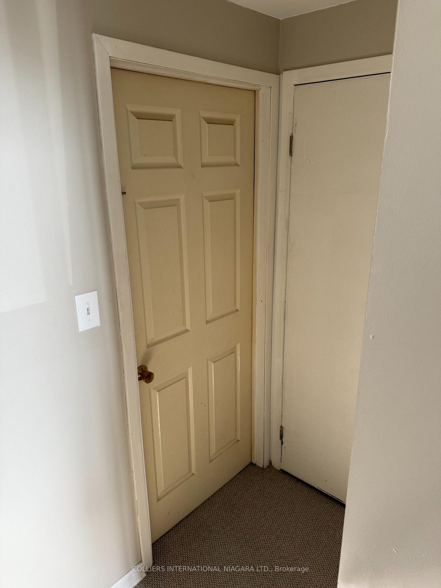 Photo 18 of 7669 Trackview Street, Niagara Falls, Ascot — HOMEH