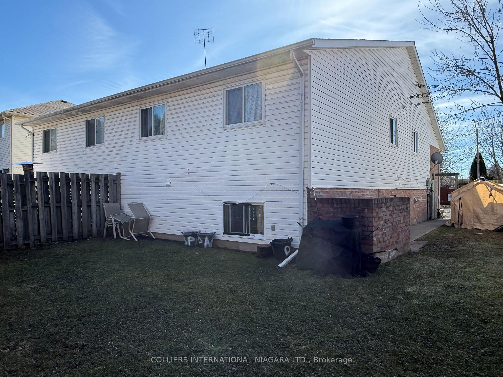 Photo 34 of 7669 Trackview Street, Niagara Falls, Ascot — HOMEH