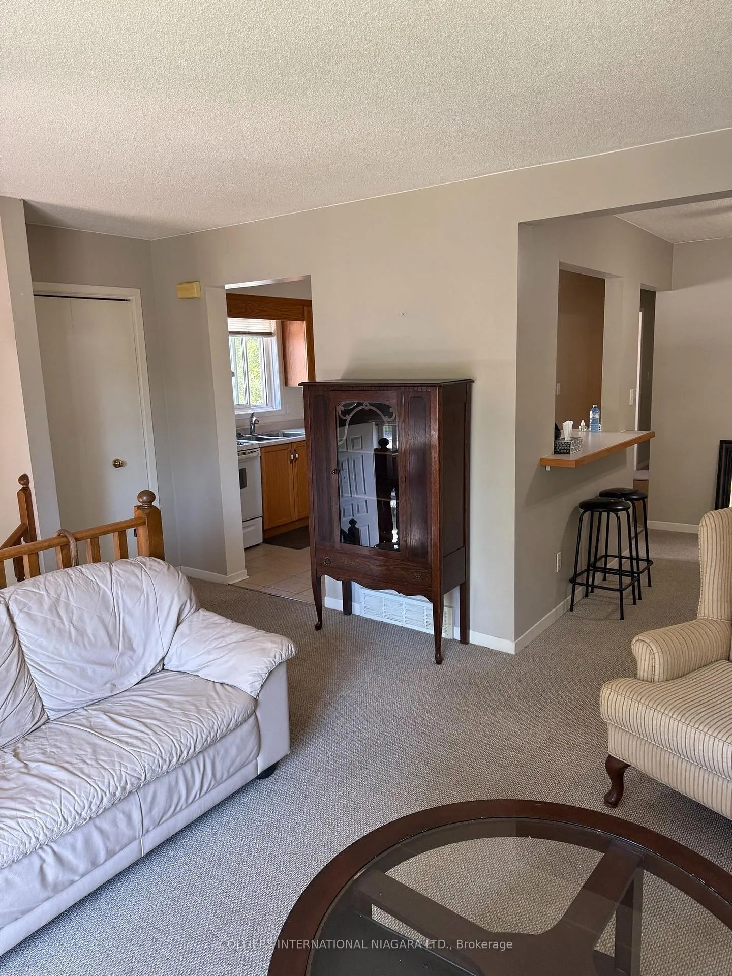 Photo 5 of 7669 Trackview Street, Niagara Falls, Ascot — HOMEH