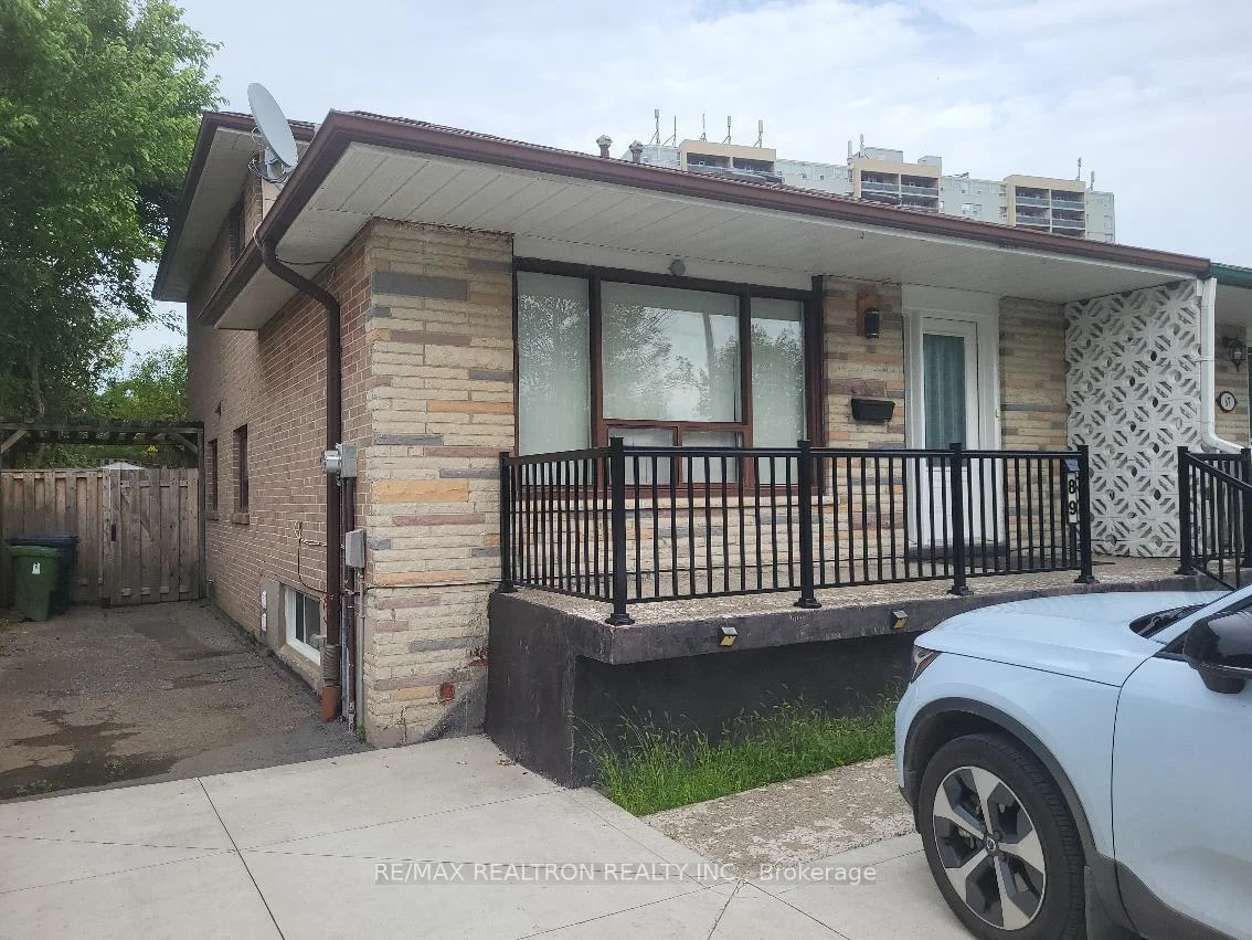 Front of Unit Main, 89 Dolly Varden Boulevard