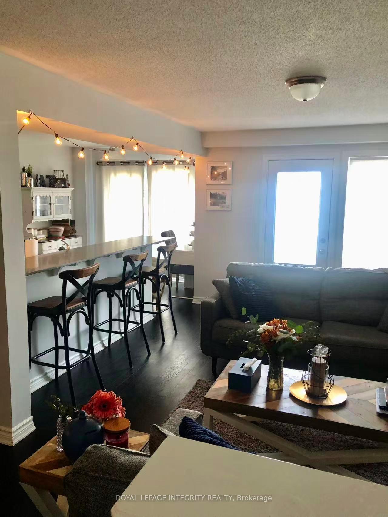 Photo 7 of 307 Pumpkinseed Crescent, Ottawa, Barrhaven - Half Moon Bay — HOMEH