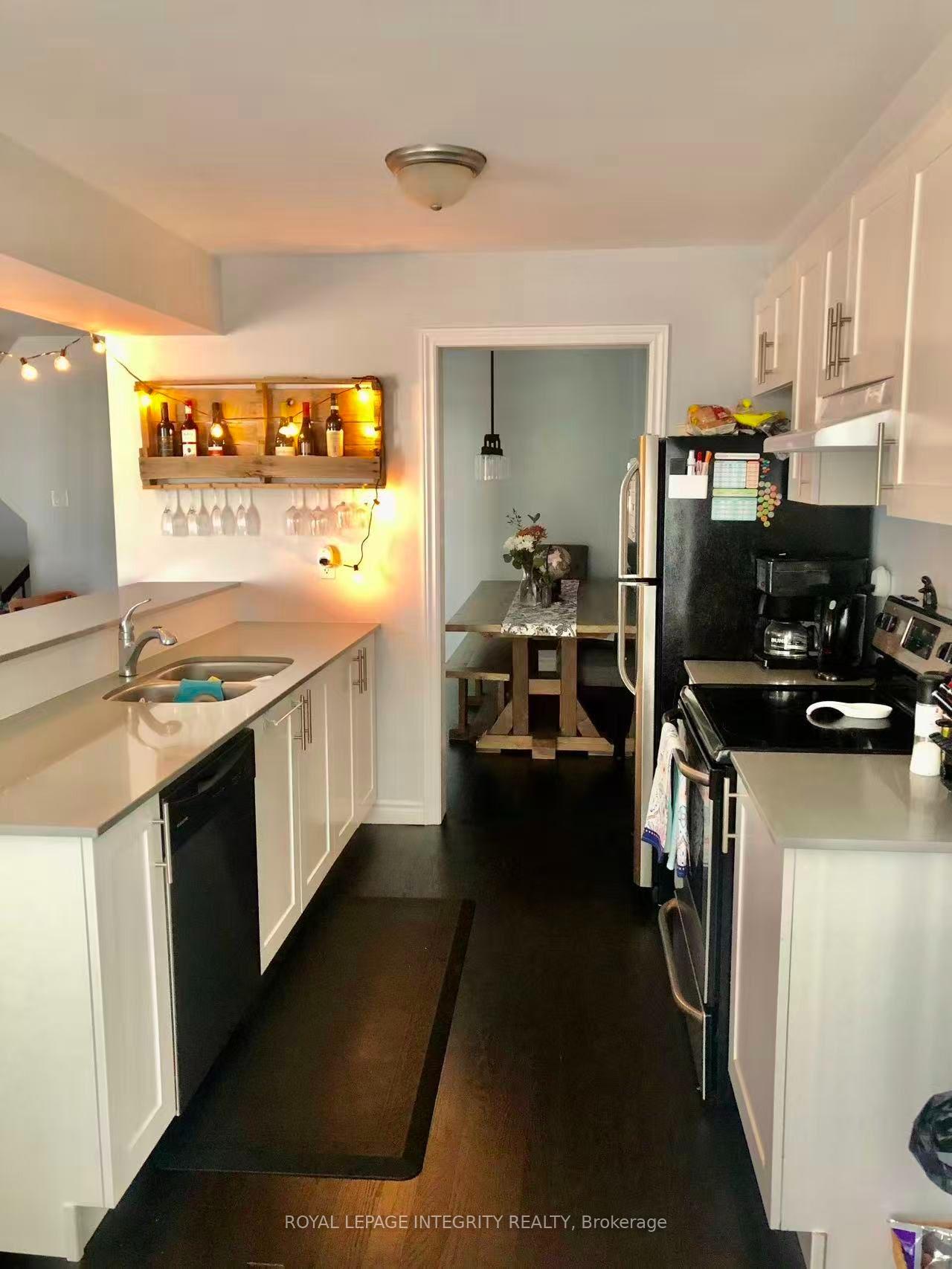 Photo 8 of 307 Pumpkinseed Crescent, Ottawa, Barrhaven - Half Moon Bay — HOMEH