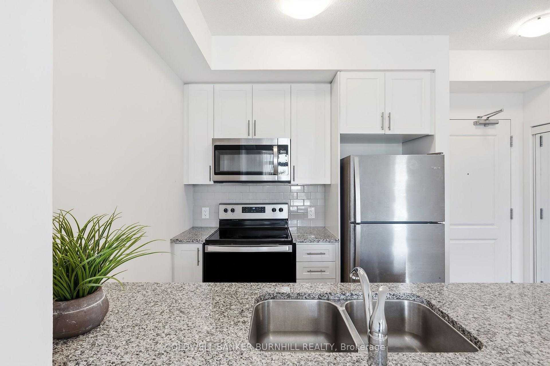 Photo 7 of Unit 309, 450 Dundas Street E, Hamilton, Waterdown — HOMEH