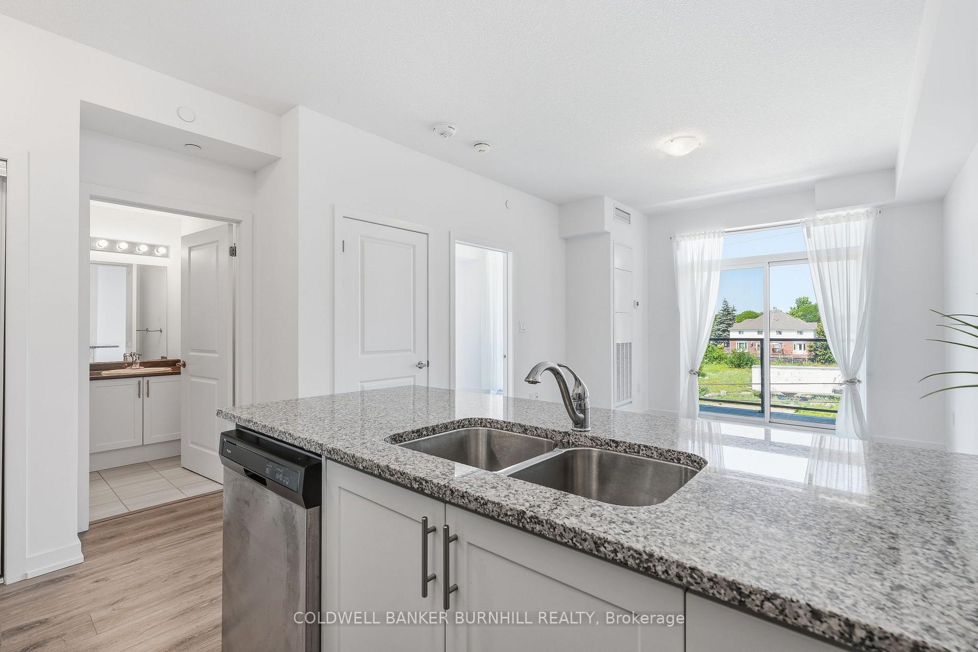 Photo 8 of Unit 309, 450 Dundas Street E, Hamilton, Waterdown — HOMEH