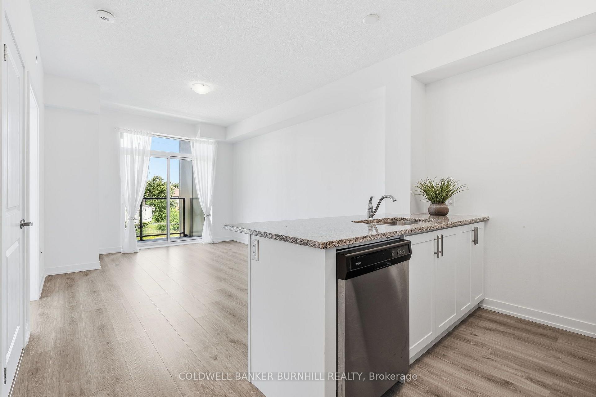 Photo 9 of Unit 309, 450 Dundas Street E, Hamilton, Waterdown — HOMEH