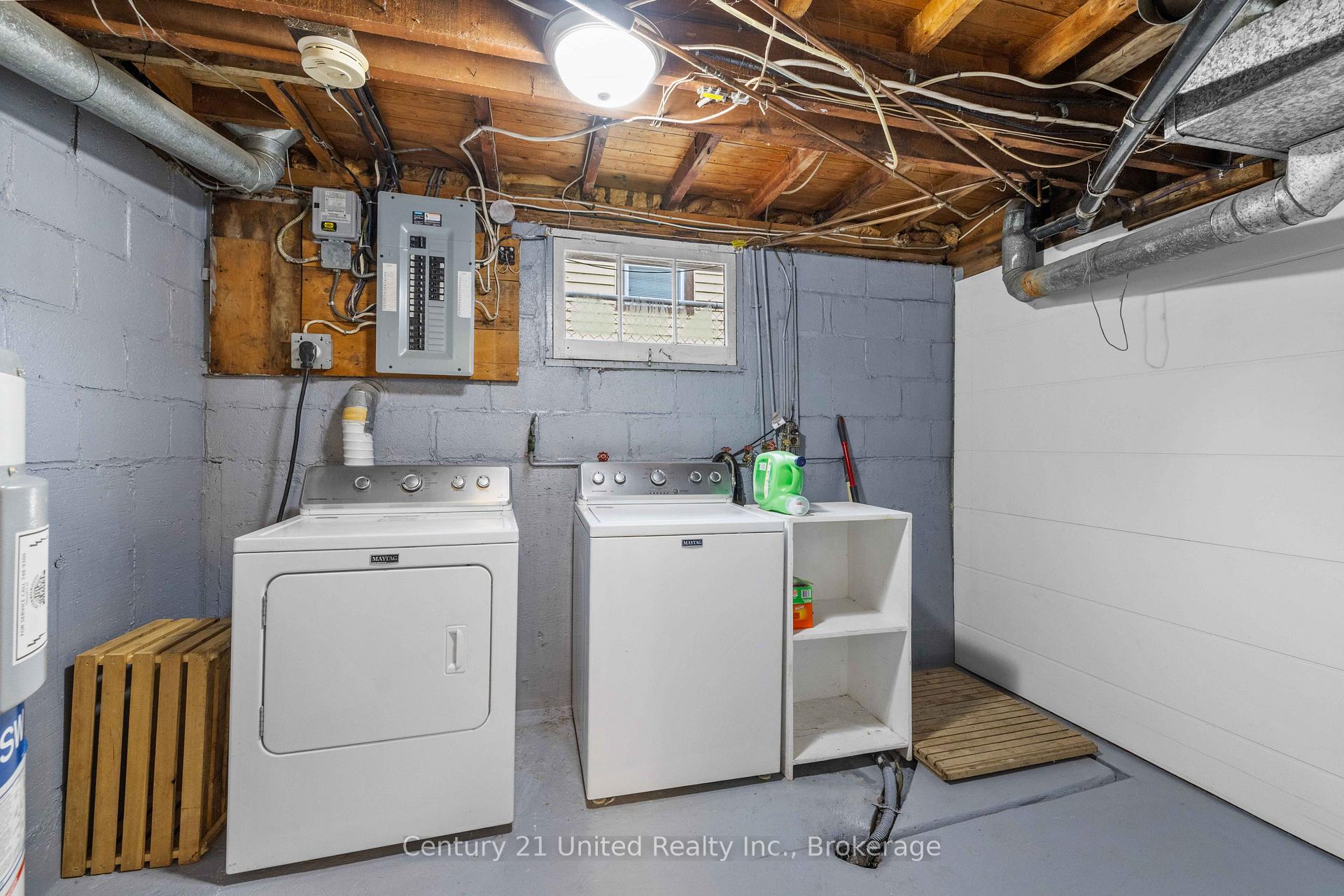 Photo 38 of 516 Glengarry Avenue, Peterborough, Northcrest Ward 5 — HOMEH