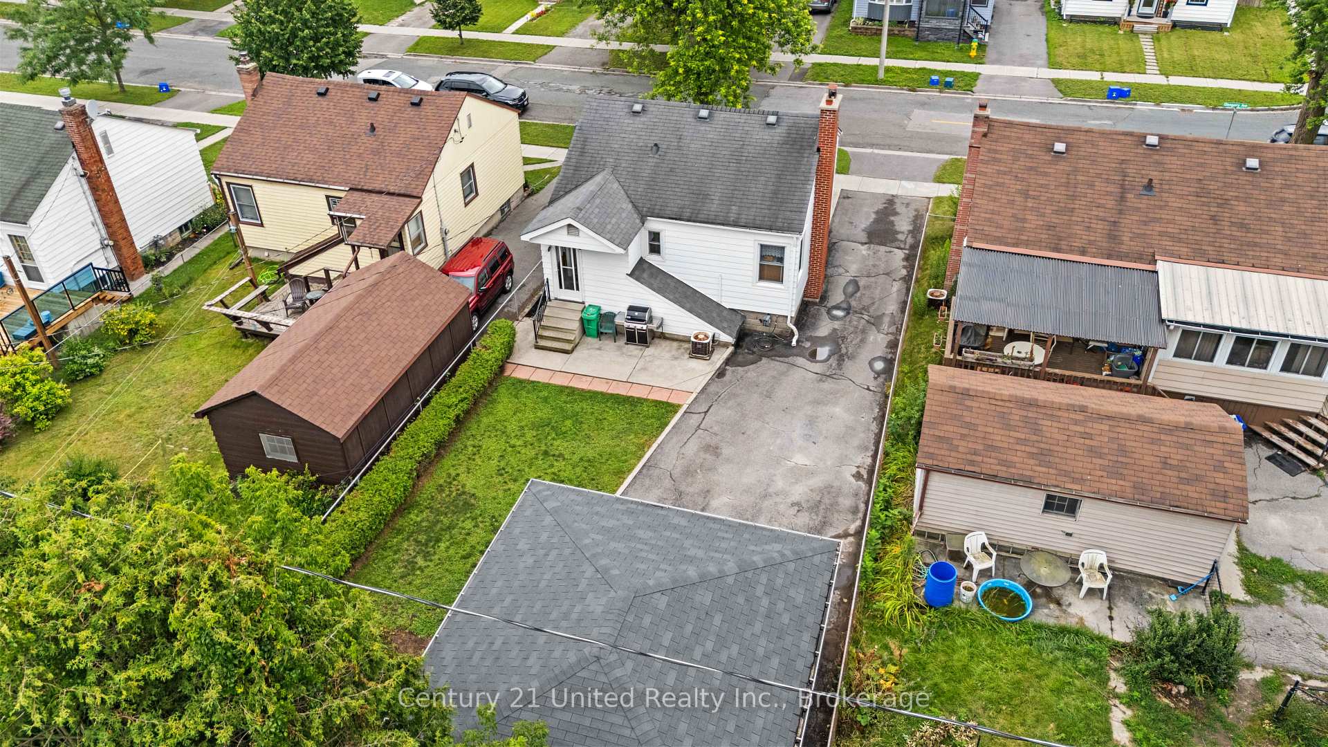 Photo 41 of 516 Glengarry Avenue, Peterborough, Northcrest Ward 5 — HOMEH