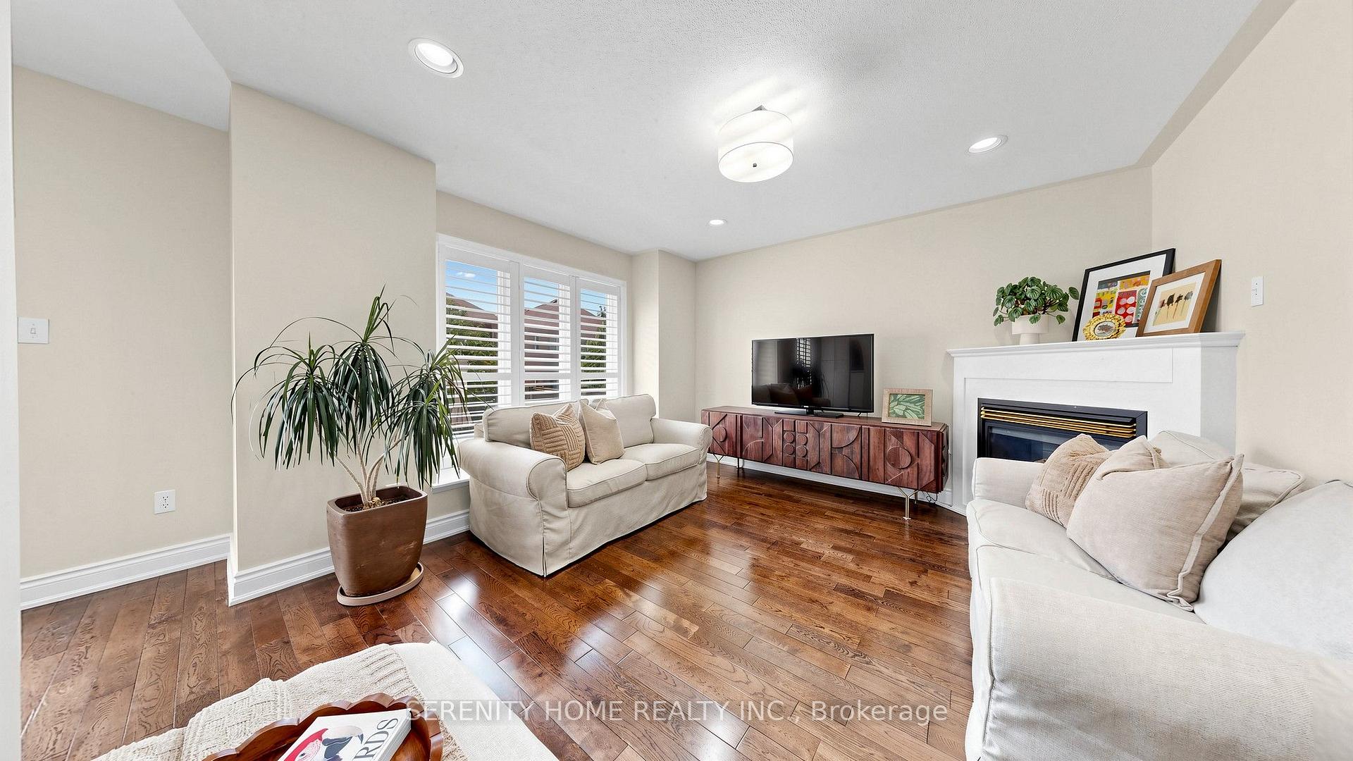 Photo 6 of 3416 Sunlight Street, Mississauga, Churchill Meadows — HOMEH