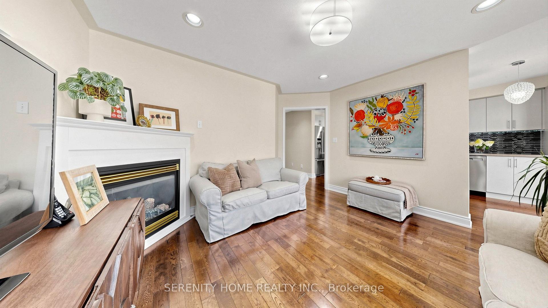 Photo 8 of 3416 Sunlight Street, Mississauga, Churchill Meadows — HOMEH