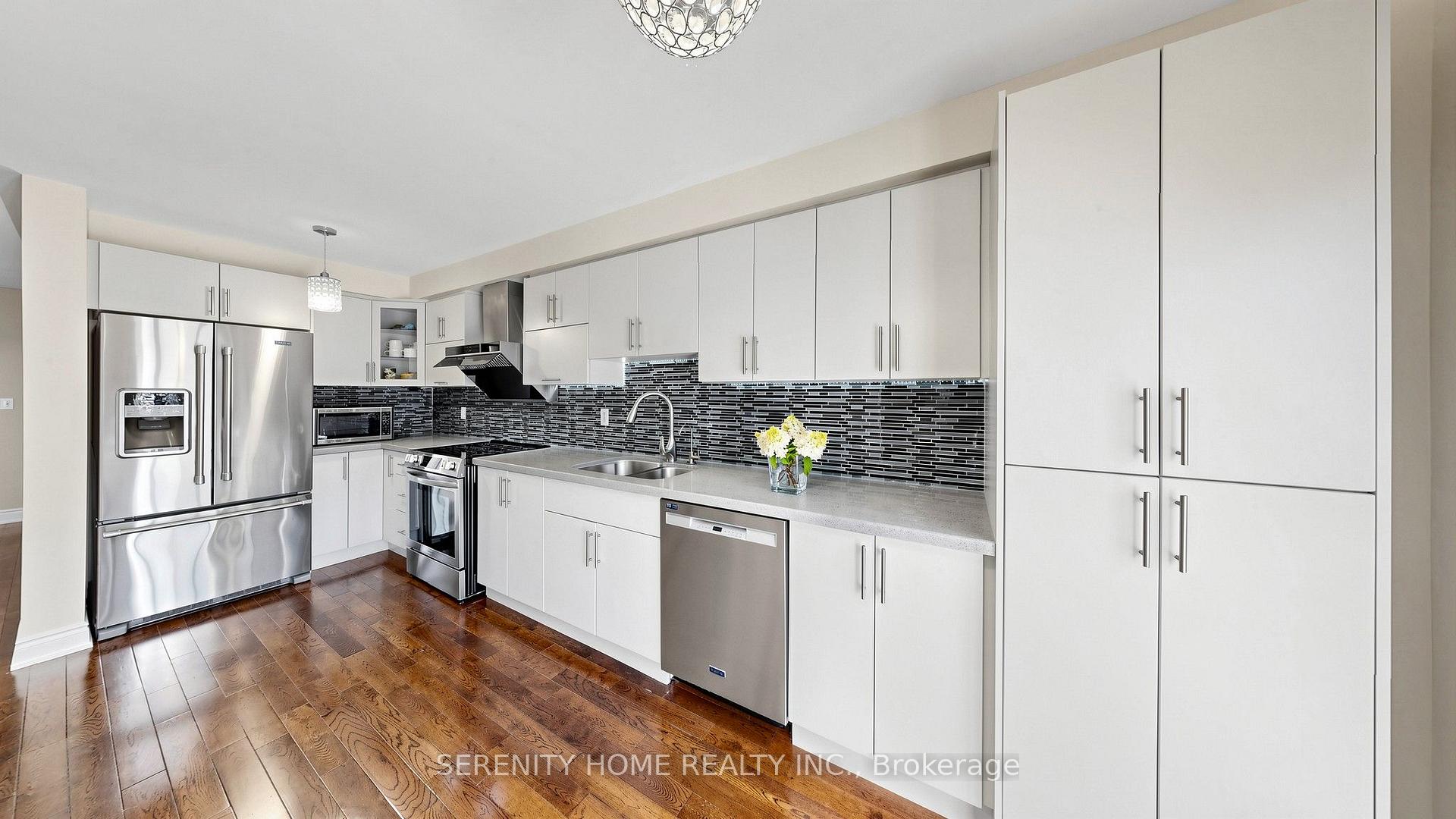 Photo 9 of 3416 Sunlight Street, Mississauga, Churchill Meadows — HOMEH