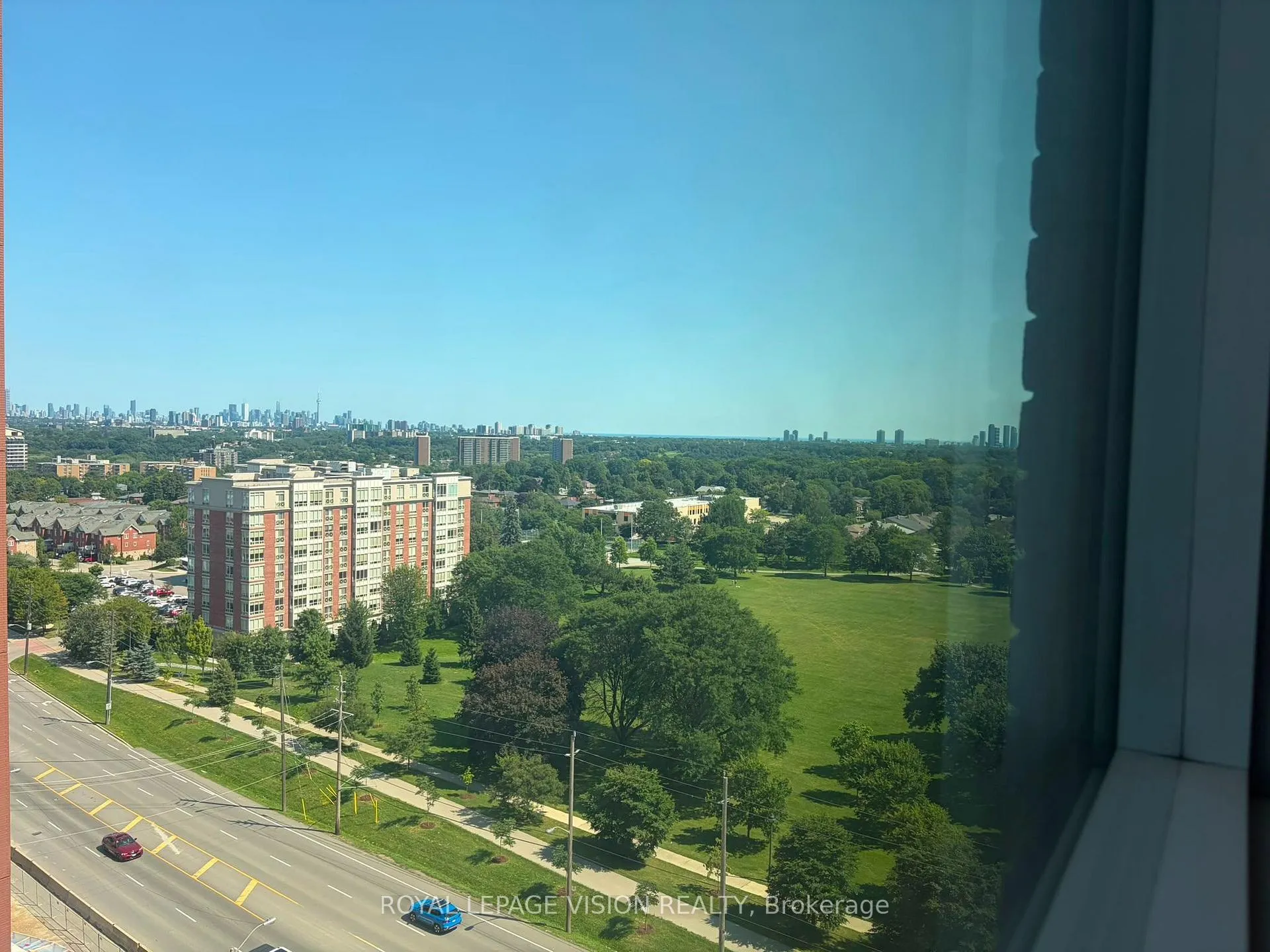 Photo 1 of Unit 1112, 4010 Eglinton Avenue W, Etobicoke, Humber Heights — HOMEH