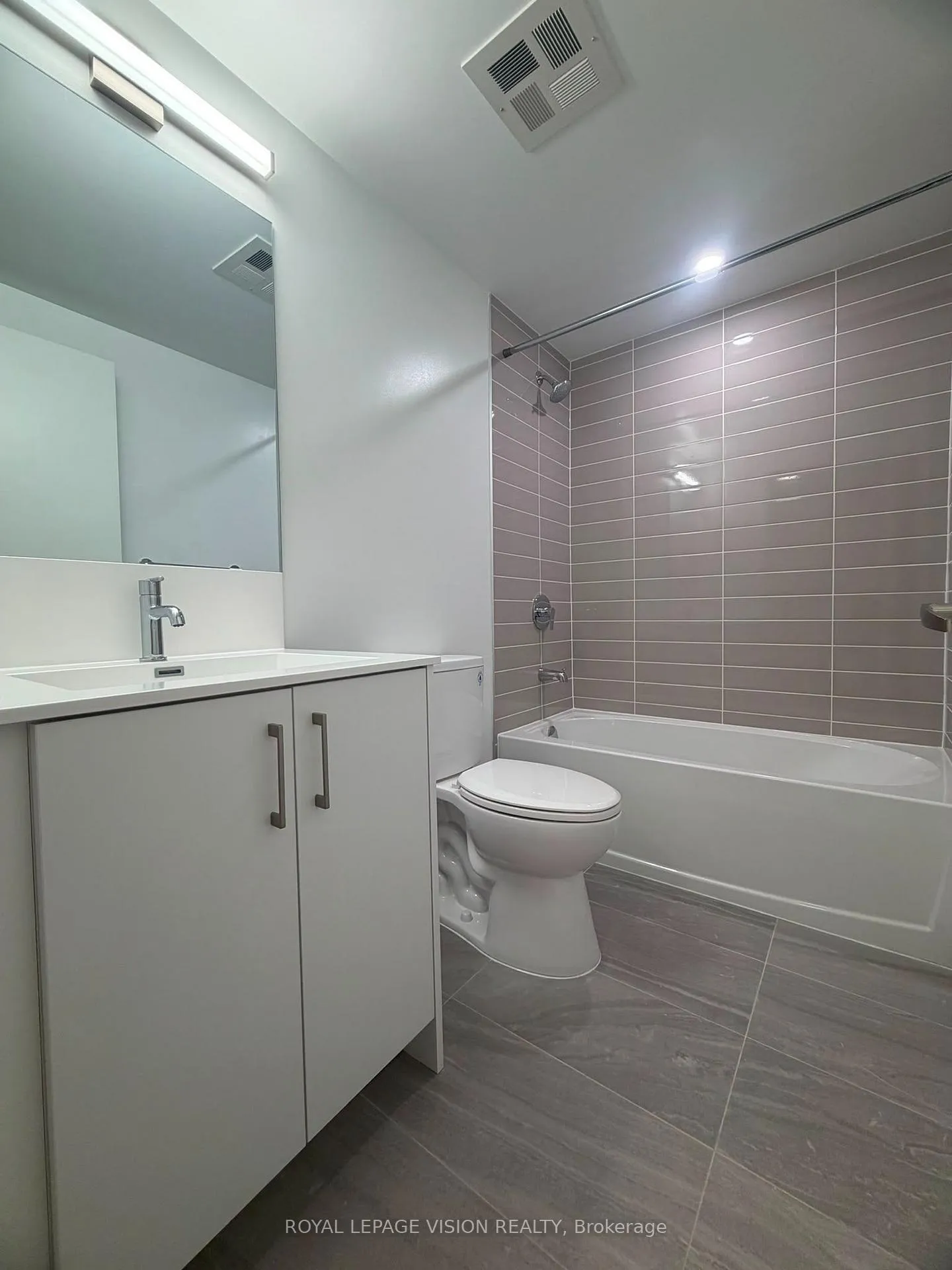 Photo 28 of Unit 1112, 4010 Eglinton Avenue W, Etobicoke, Humber Heights — HOMEH
