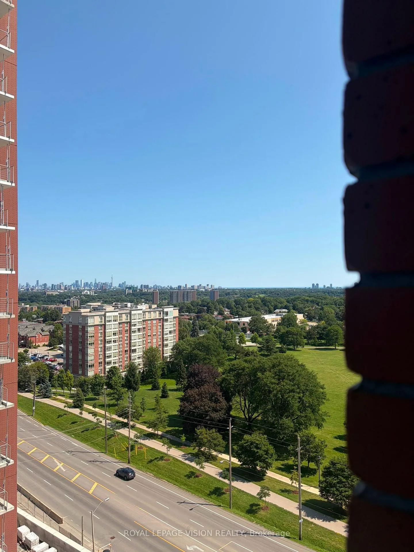 Photo 34 of Unit 1112, 4010 Eglinton Avenue W, Etobicoke, Humber Heights — HOMEH